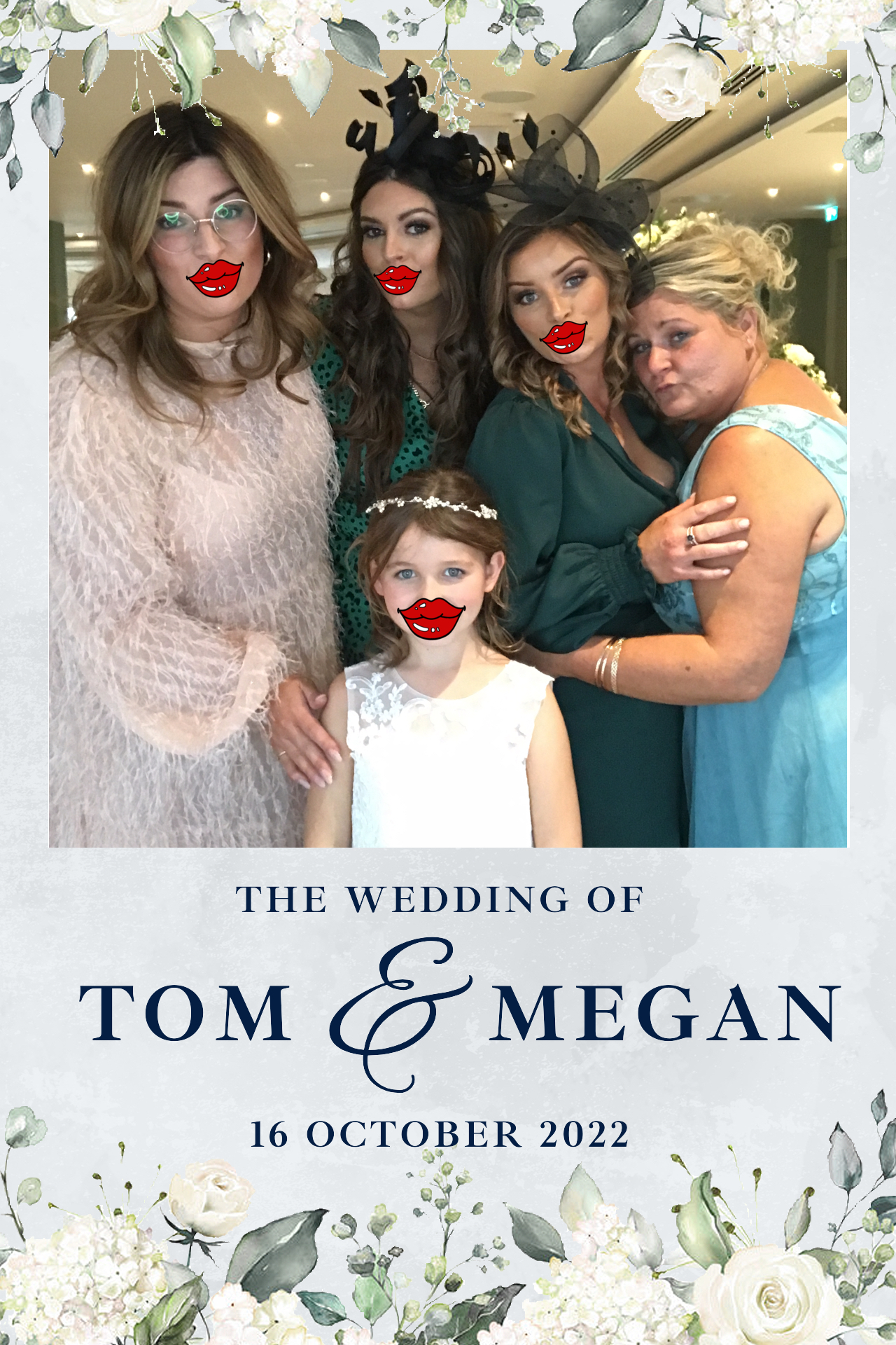 Megan and Tom | View more photos from the event at gallery.blissbooth.co.uk/u/BlissBooth/Megan-and-Tom