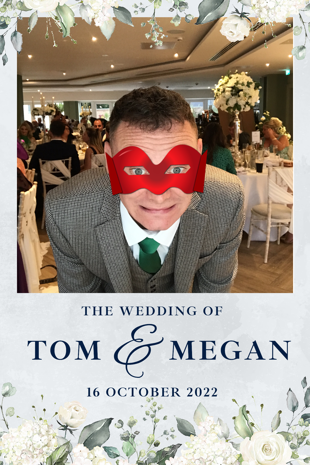 Megan and Tom | View more photos from the event at gallery.blissbooth.co.uk/u/BlissBooth/Megan-and-Tom