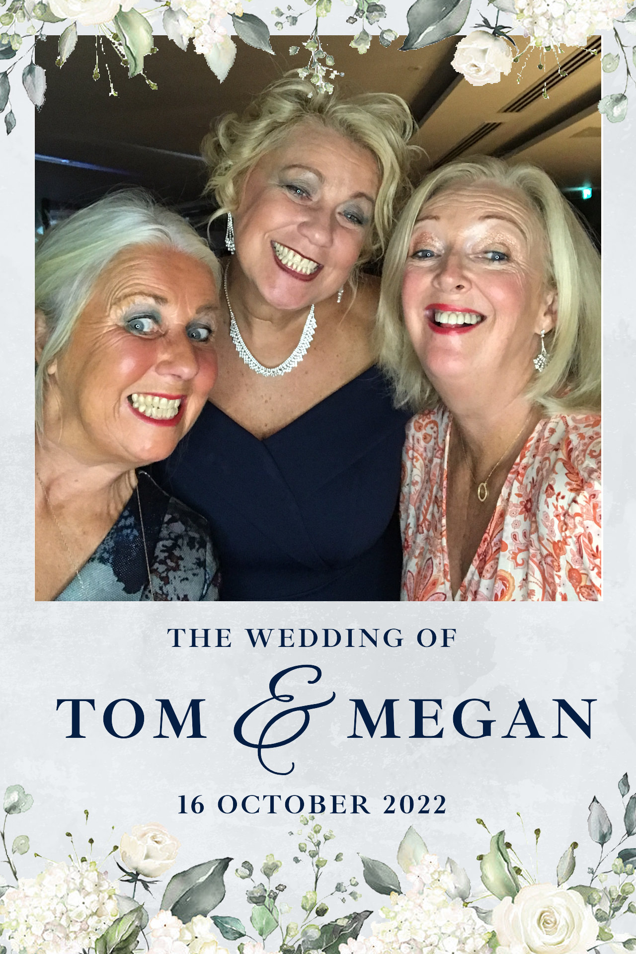 Megan and Tom | View more photos from the event at gallery.blissbooth.co.uk/u/BlissBooth/Megan-and-Tom