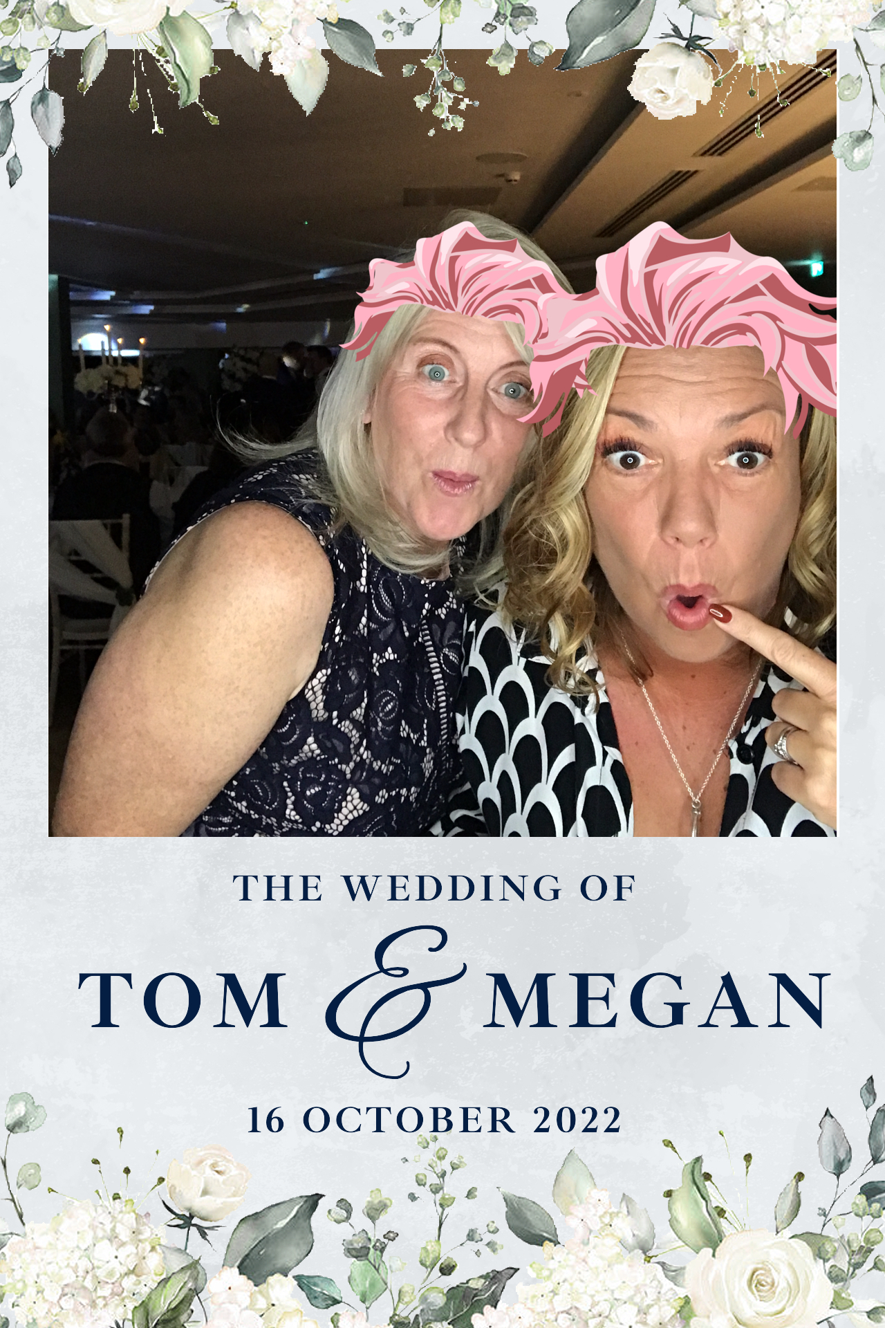Megan and Tom | View more photos from the event at gallery.blissbooth.co.uk/u/BlissBooth/Megan-and-Tom