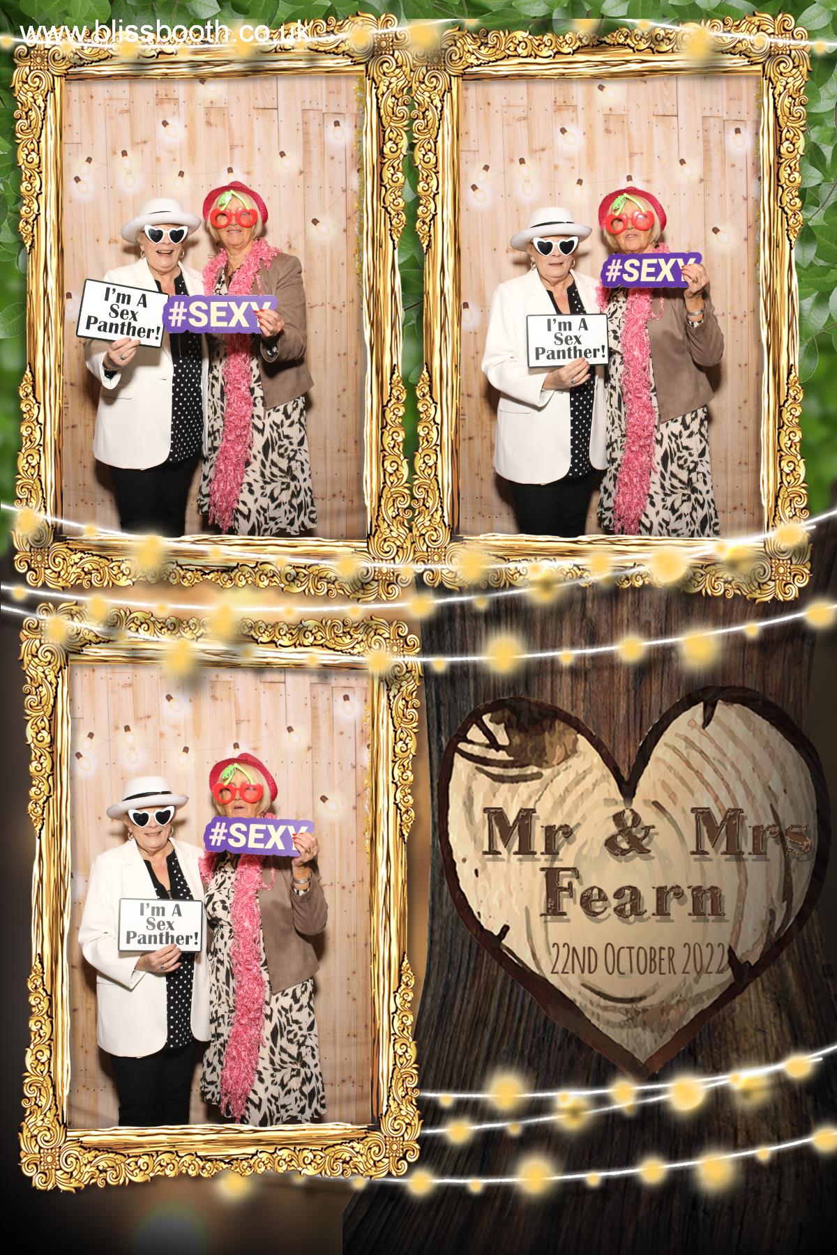 Mr and Mrs Fearn | View more photos from the event at gallery.blissbooth.co.uk/u/BlissBooth/Mr-and-Mrs-Fearn