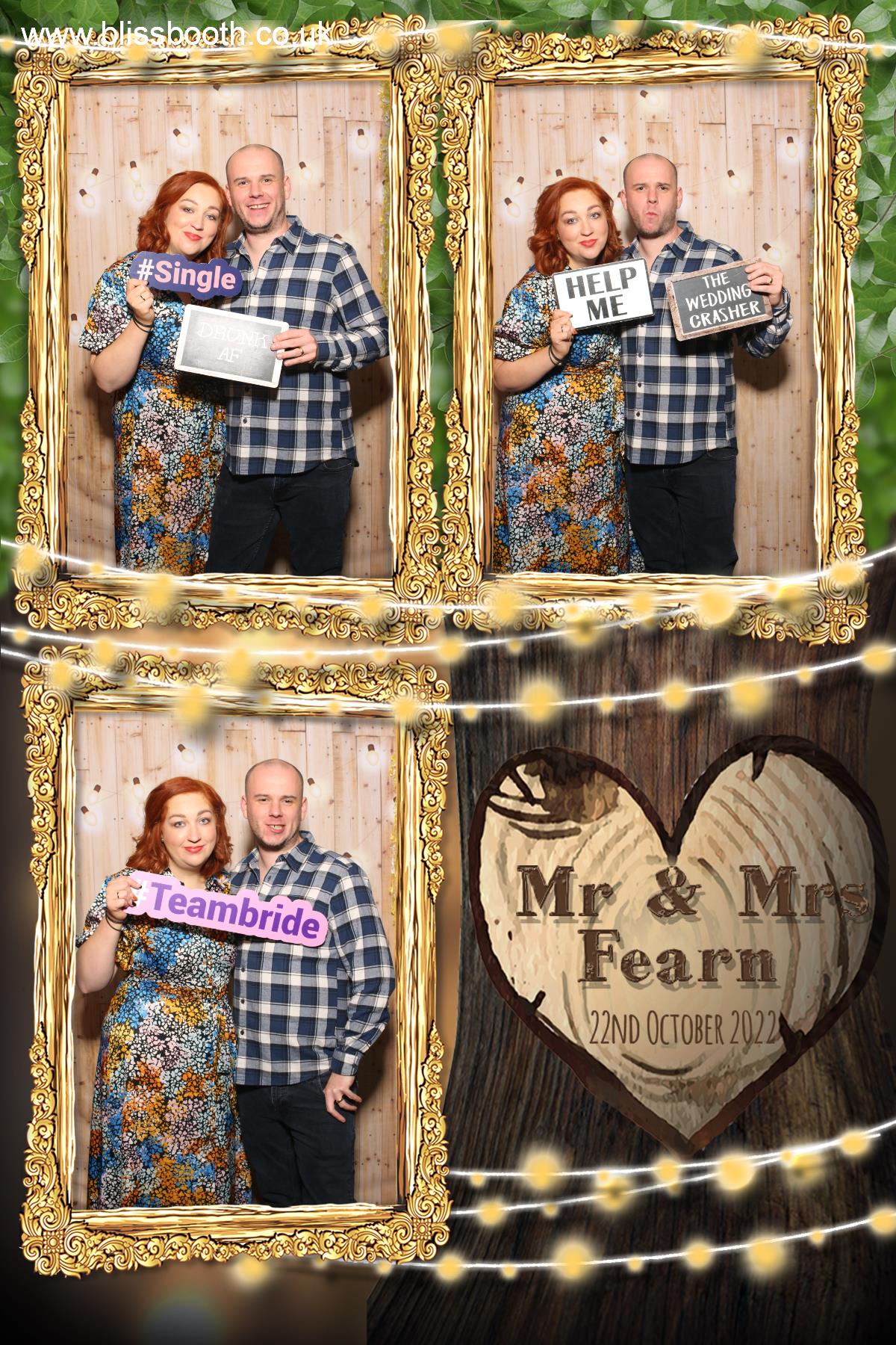 Mr and Mrs Fearn | View more photos from the event at gallery.blissbooth.co.uk/u/BlissBooth/Mr-and-Mrs-Fearn