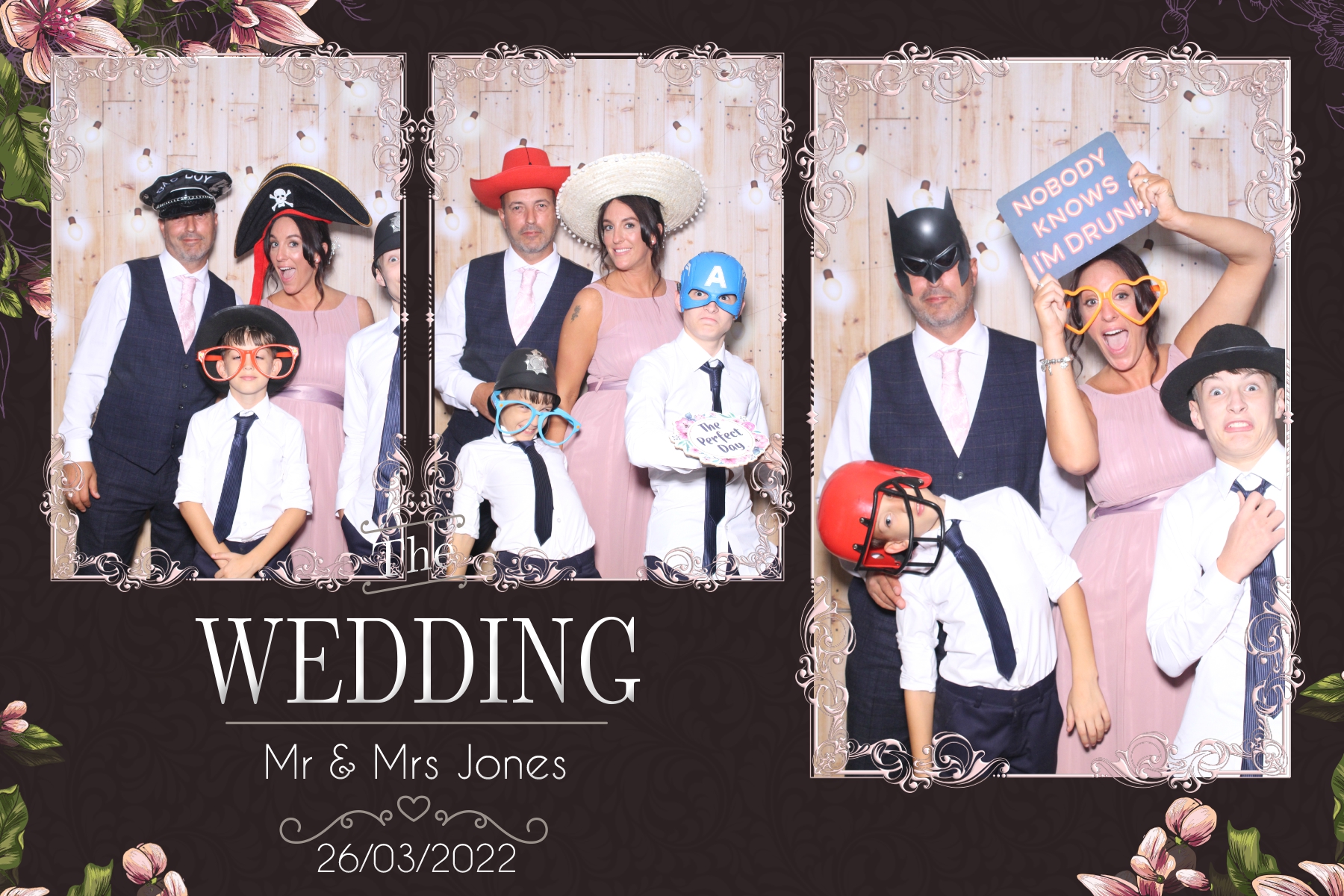 Mr and Mrs Jones | View more photos from the event at gallery.blissbooth.co.uk/u/BlissBooth/Mr-and-Mrs-Jones