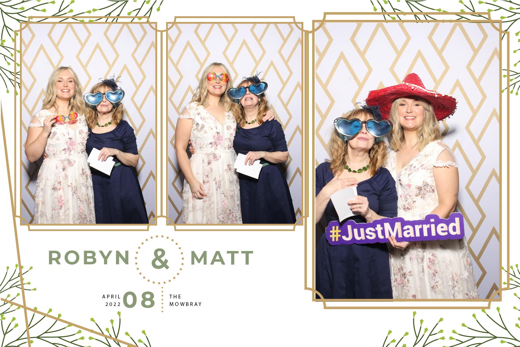 Robyn and Matt | View more photos from the event at gallery.blissbooth.co.uk/u/BlissBooth/Robyn-and-Matt