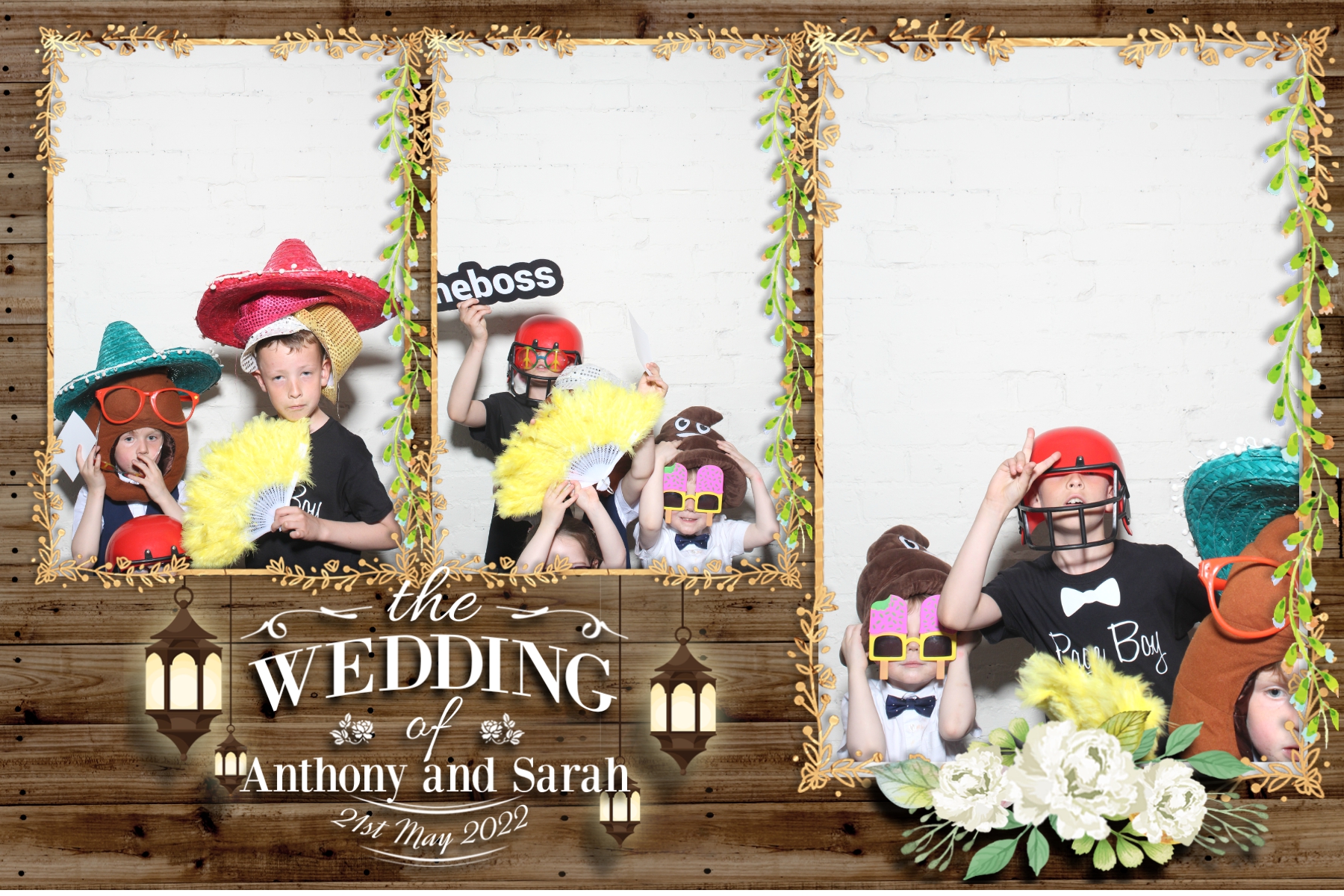 Sarah and Anthony | View more photos from the event at gallery.blissbooth.co.uk/u/BlissBooth/Sarah-and-Anthony