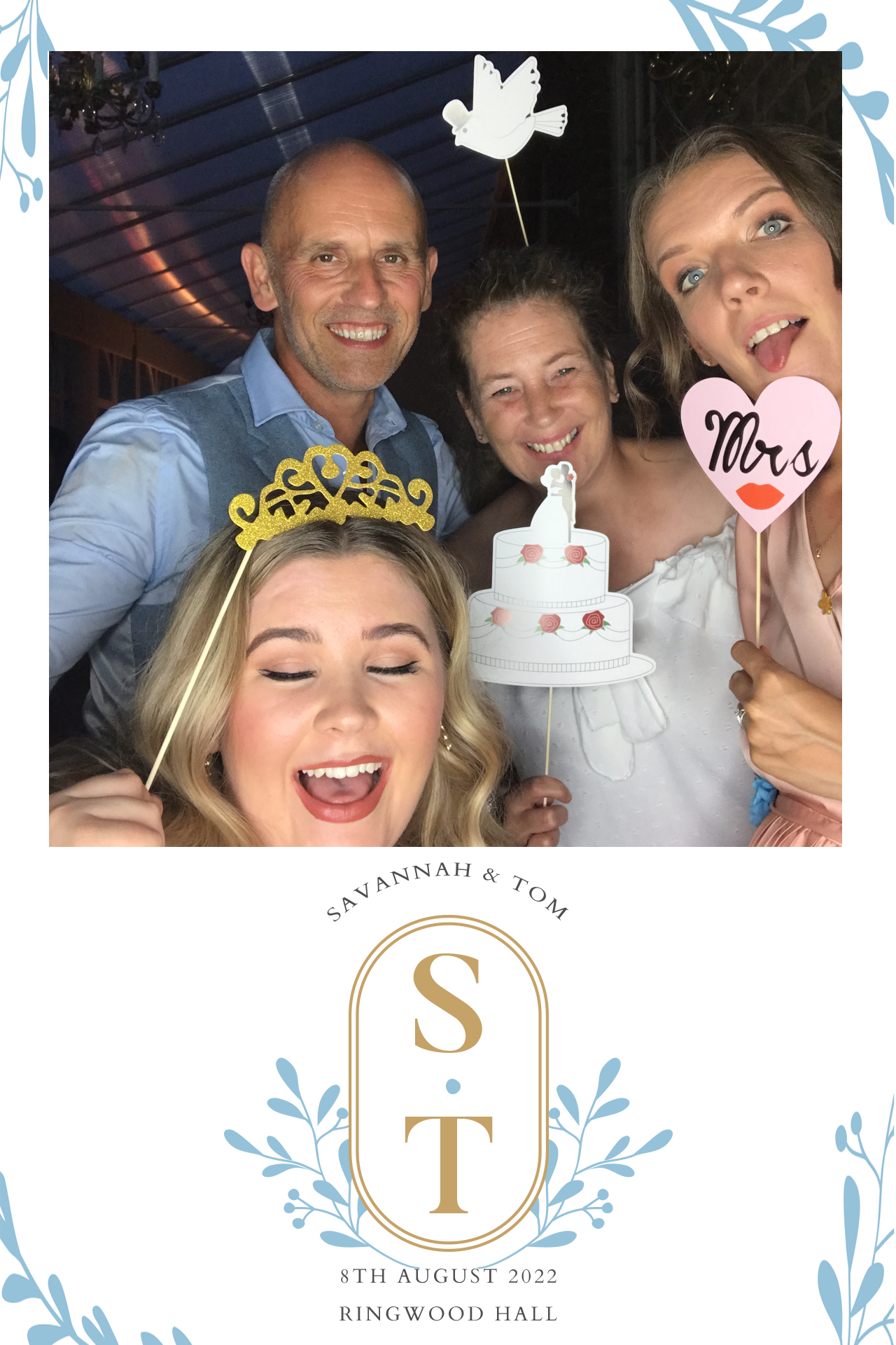 Savannah & Tom | View more photos from the event at gallery.blissbooth.co.uk/u/BlissBooth/Savannah-Tom
