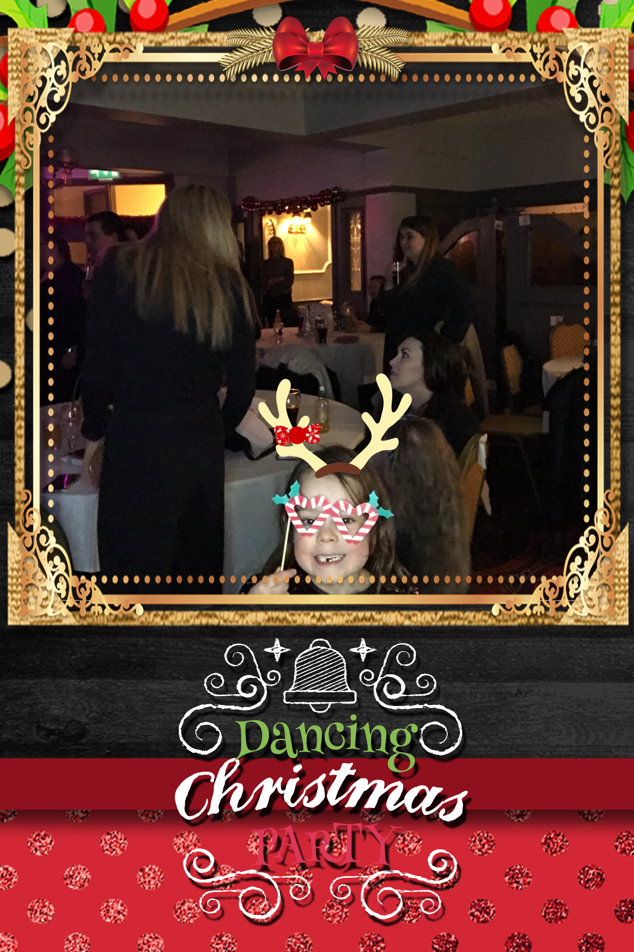 Susans Dance Studio Christmas Party | View more photos from the event at gallery.blissbooth.co.uk/u/BlissBooth/Susans-Dance-Studio-Christmas-Party