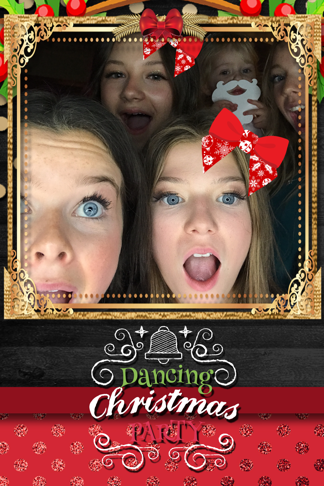Susans Dance Studio Christmas Party | View more photos from the event at gallery.blissbooth.co.uk/u/BlissBooth/Susans-Dance-Studio-Christmas-Party