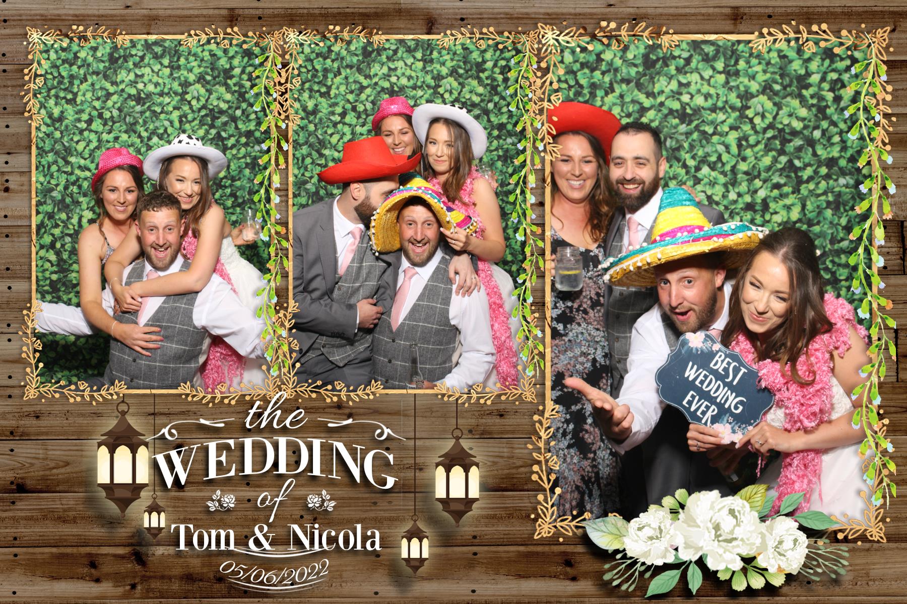 Tom and Nicola | View more photos from the event at gallery.blissbooth.co.uk/u/BlissBooth/Tom-and-Nicola