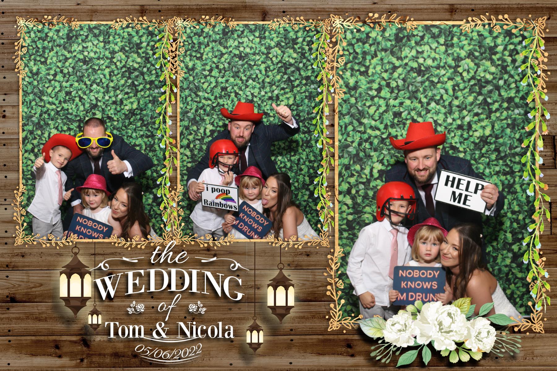 Tom and Nicola | View more photos from the event at gallery.blissbooth.co.uk/u/BlissBooth/Tom-and-Nicola