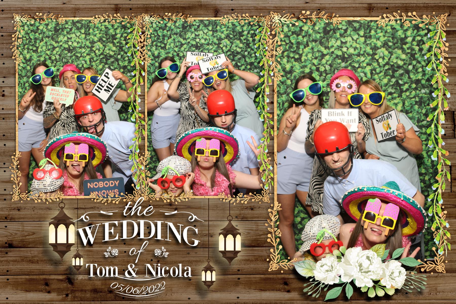 Tom and Nicola | View more photos from the event at gallery.blissbooth.co.uk/u/BlissBooth/Tom-and-Nicola