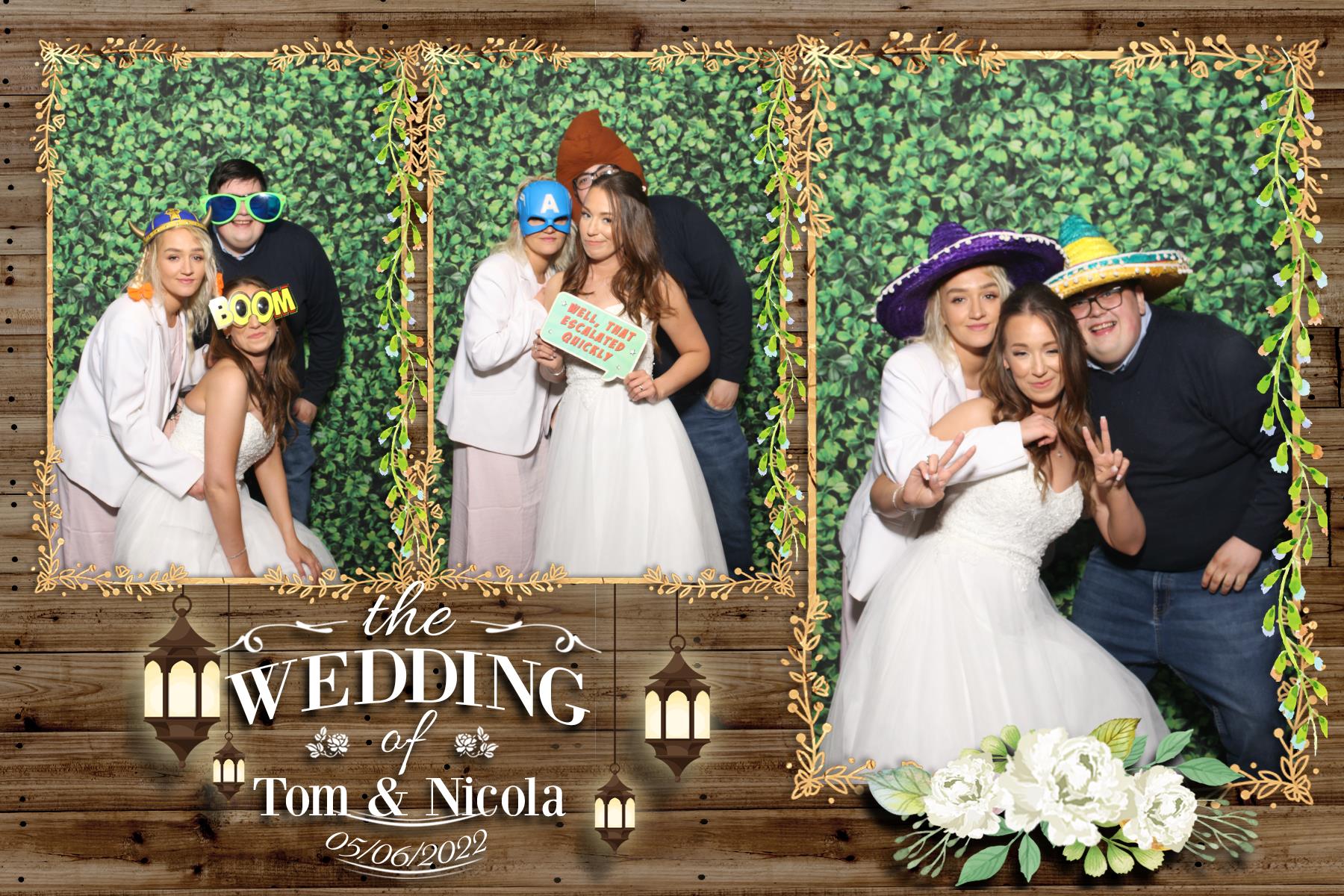 Tom and Nicola | View more photos from the event at gallery.blissbooth.co.uk/u/BlissBooth/Tom-and-Nicola