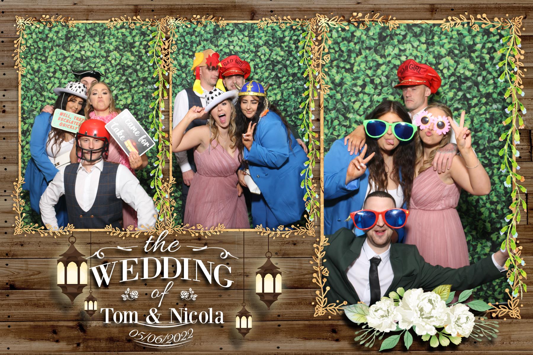 Tom and Nicola | View more photos from the event at gallery.blissbooth.co.uk/u/BlissBooth/Tom-and-Nicola