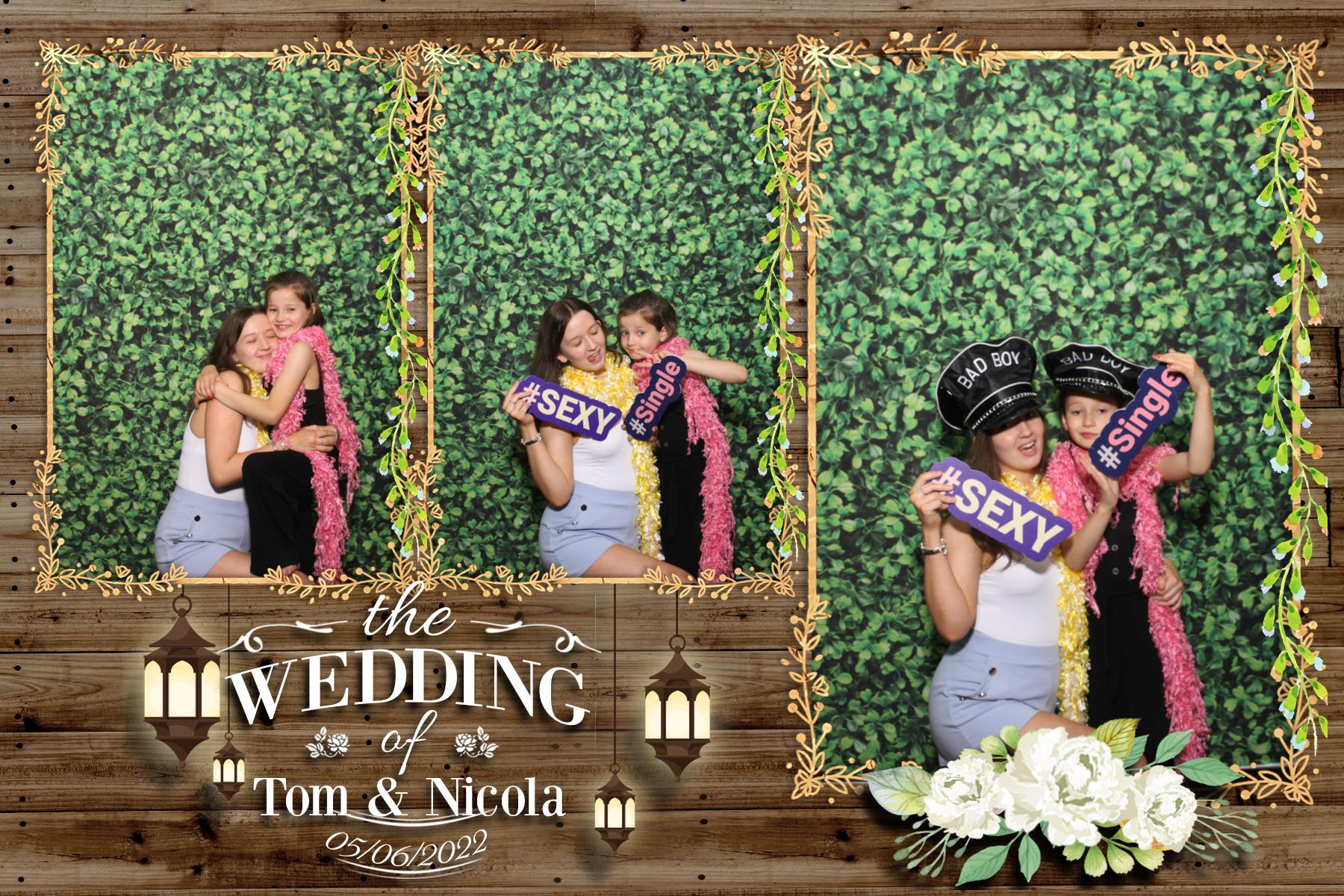 Tom and Nicola | View more photos from the event at gallery.blissbooth.co.uk/u/BlissBooth/Tom-and-Nicola