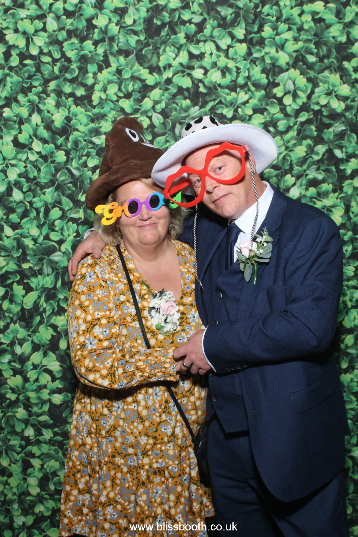 Zoe & Jamie | View more photos from the event at gallery.blissbooth.co.uk/u/BlissBooth/Zoe-Jamie