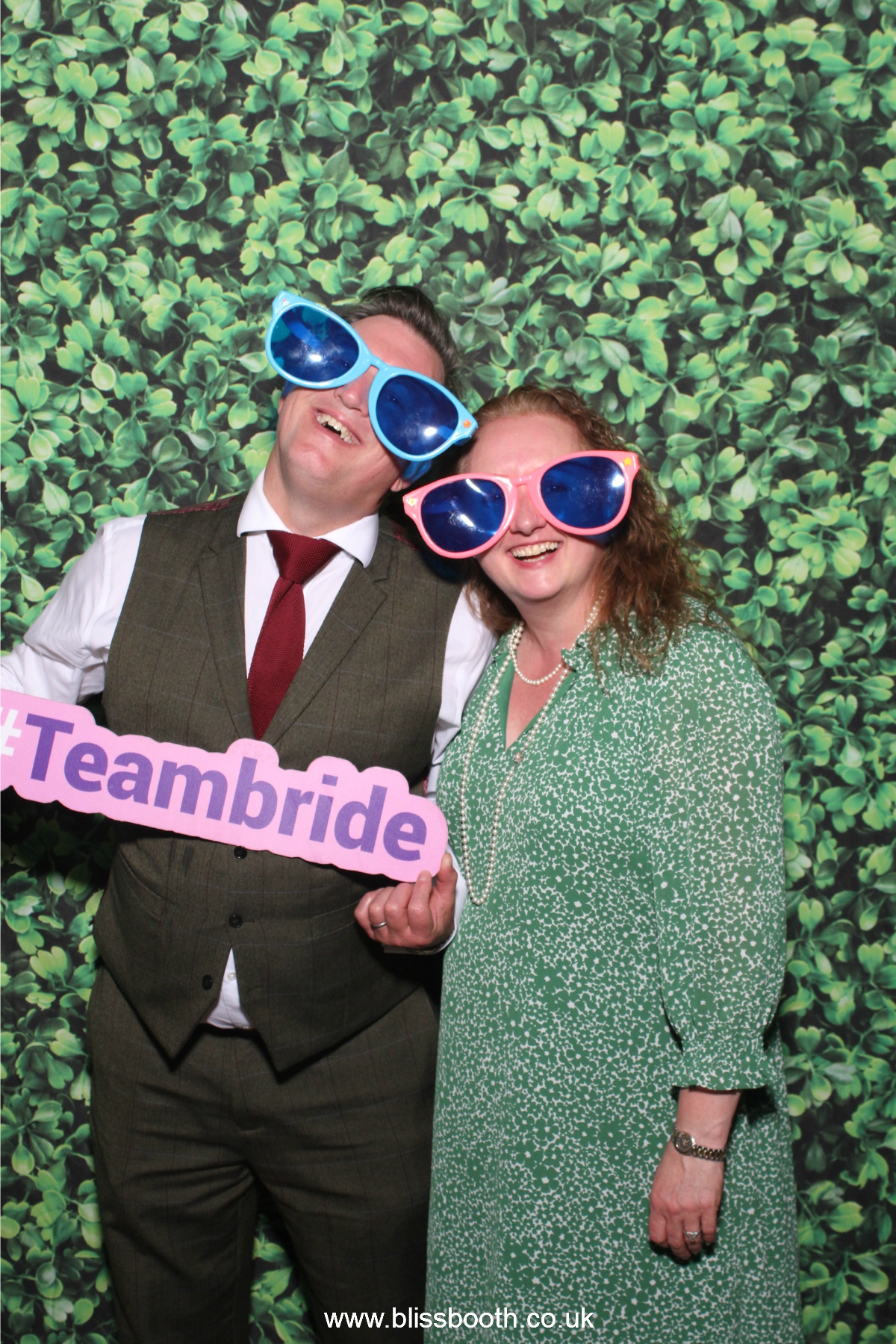 Zoe & Jamie | View more photos from the event at gallery.blissbooth.co.uk/u/BlissBooth/Zoe-Jamie
