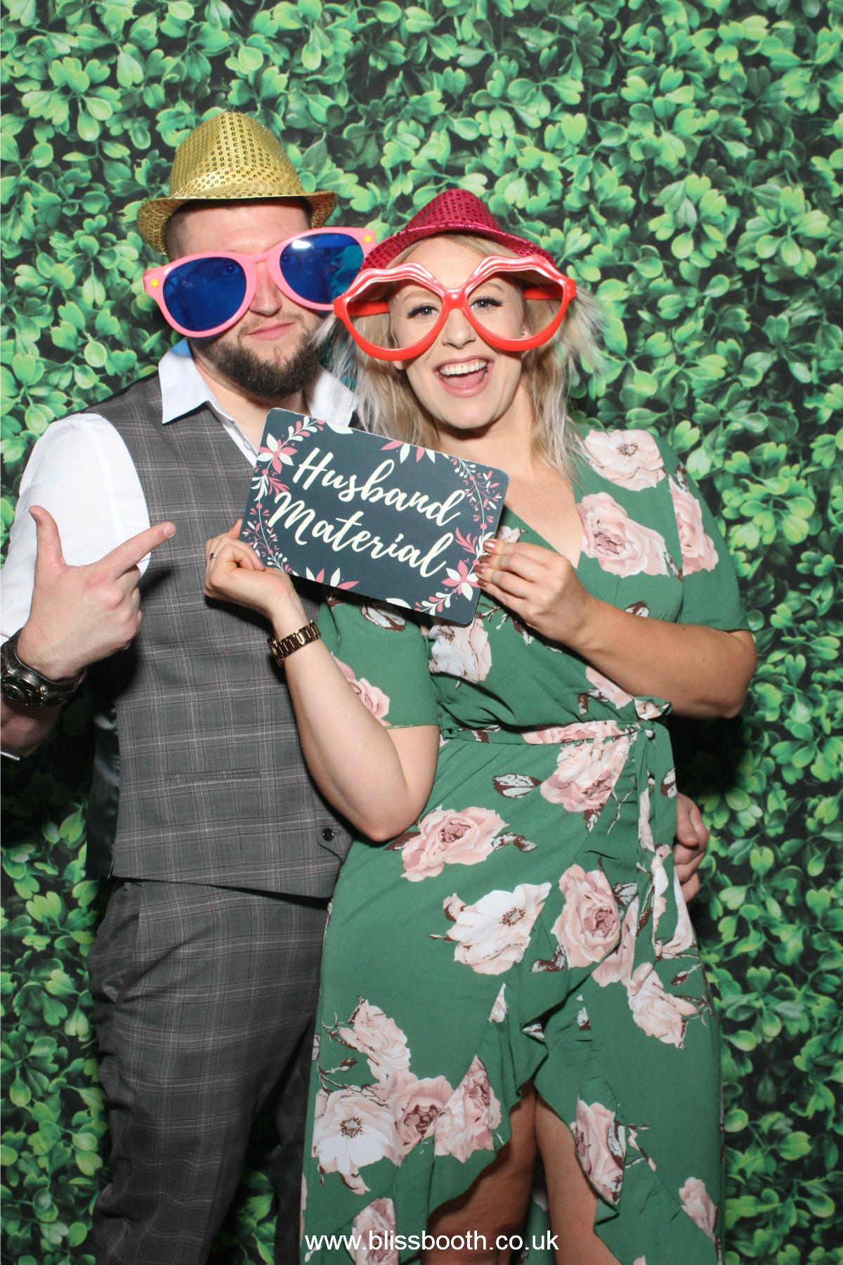 Zoe & Jamie | View more photos from the event at gallery.blissbooth.co.uk/u/BlissBooth/Zoe-Jamie