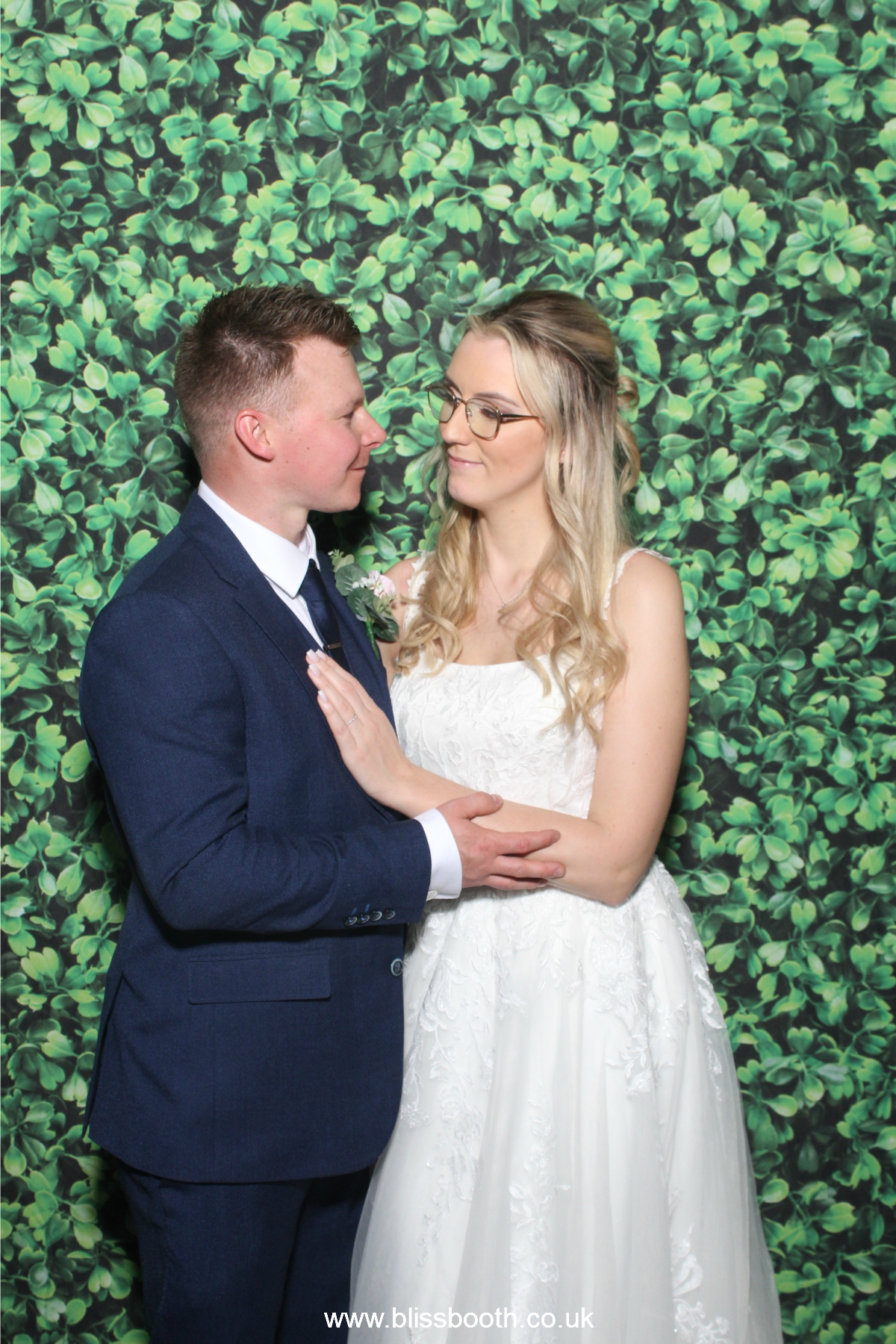 Zoe & Jamie | View more photos from the event at gallery.blissbooth.co.uk/u/BlissBooth/Zoe-Jamie