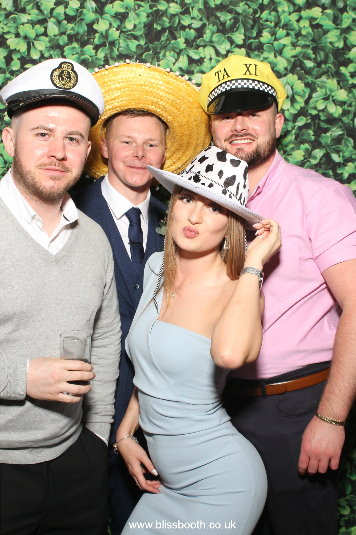 Zoe & Jamie | View more photos from the event at gallery.blissbooth.co.uk/u/BlissBooth/Zoe-Jamie