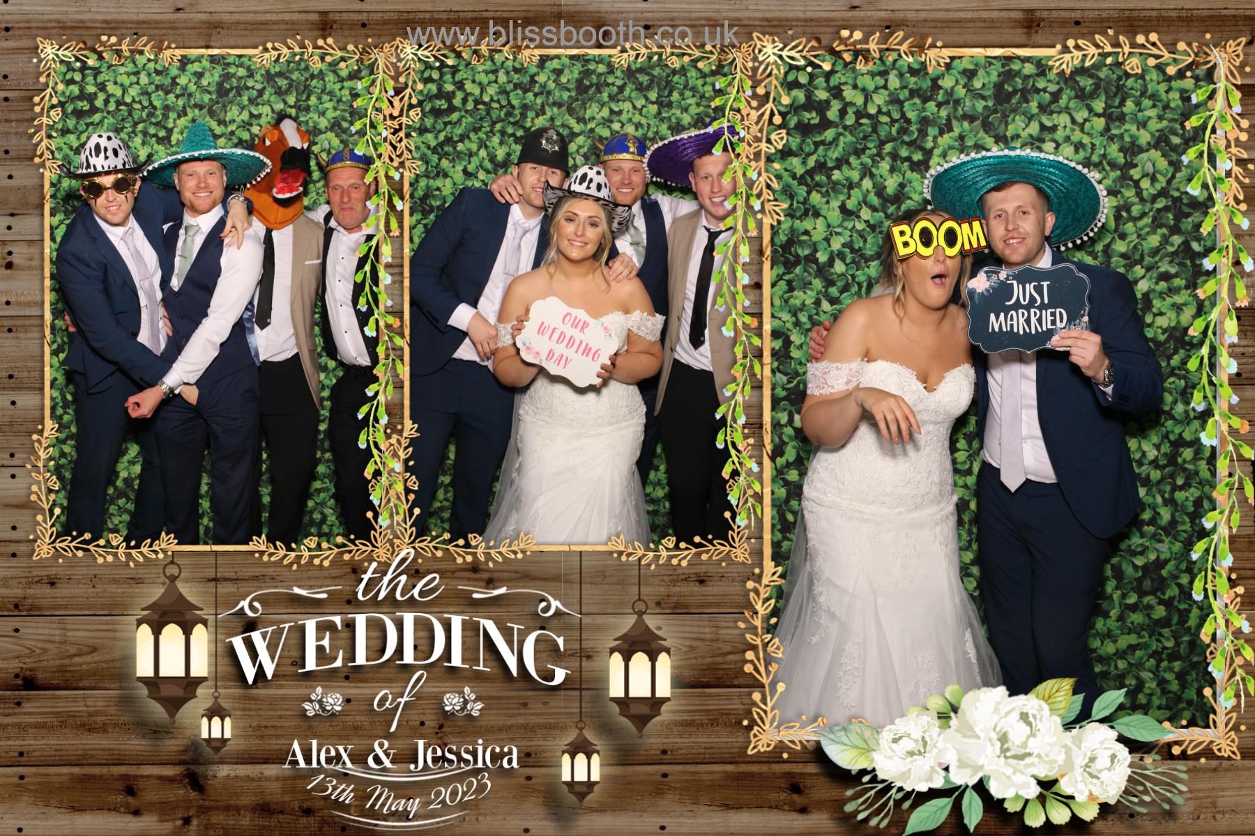 Alex & Jessica | View more photos from the event at gallery.blissbooth.co.uk/u/BlissBooth/Alex-Jessica