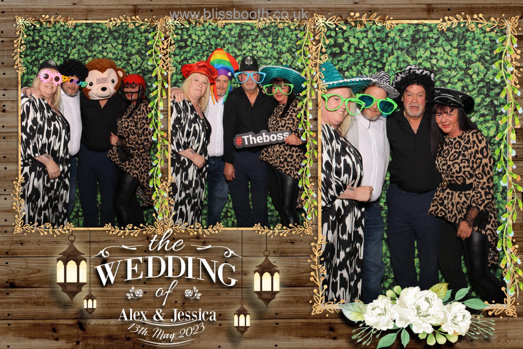 Alex & Jessica | View more photos from the event at gallery.blissbooth.co.uk/u/BlissBooth/Alex-Jessica