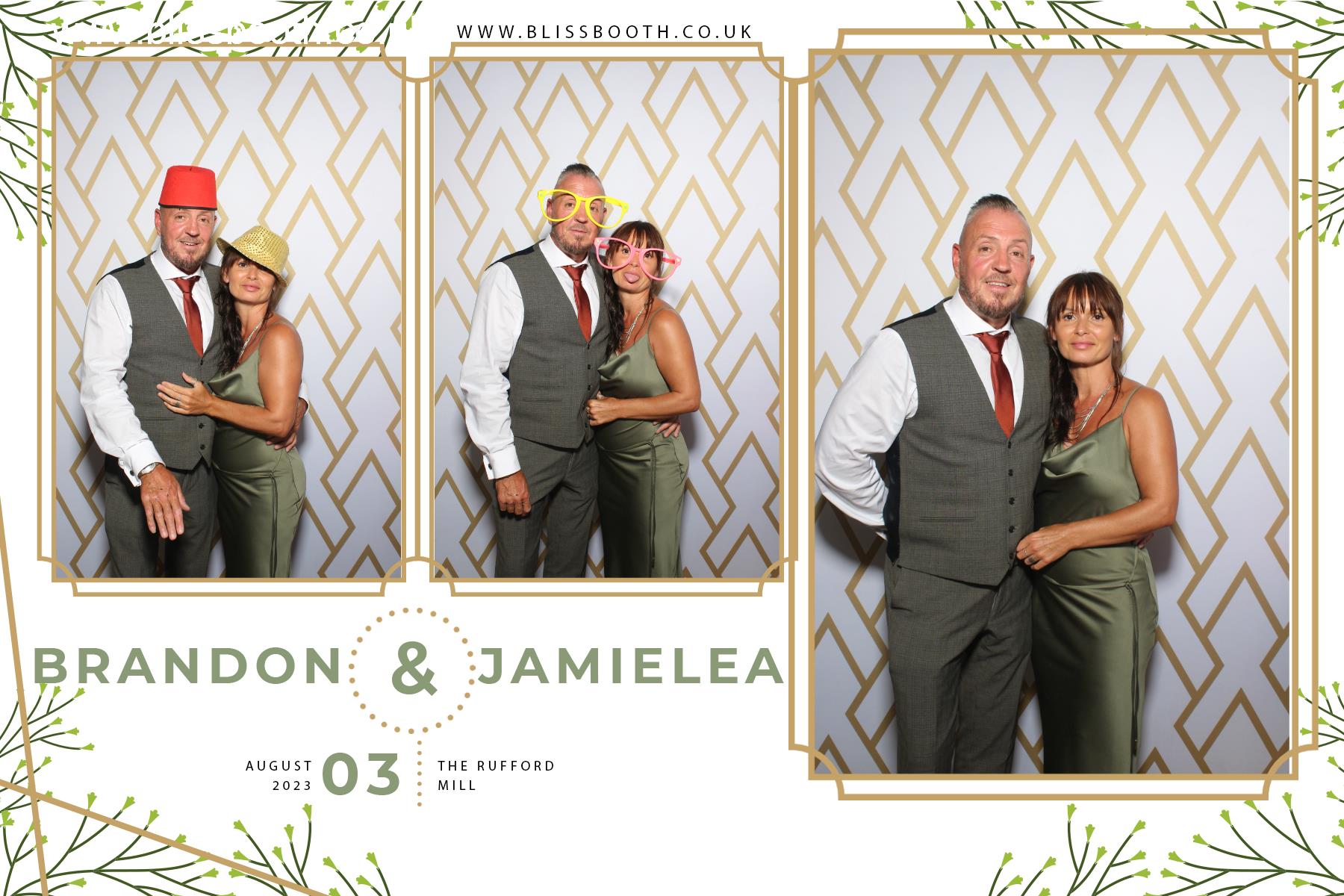 Brandon and Jamielea | View more photos from the event at gallery.blissbooth.co.uk/u/BlissBooth/Brandon-and-Jamielea