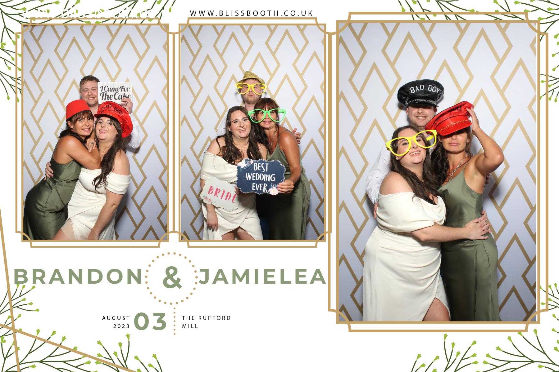 Brandon and Jamielea | View more photos from the event at gallery.blissbooth.co.uk/u/BlissBooth/Brandon-and-Jamielea