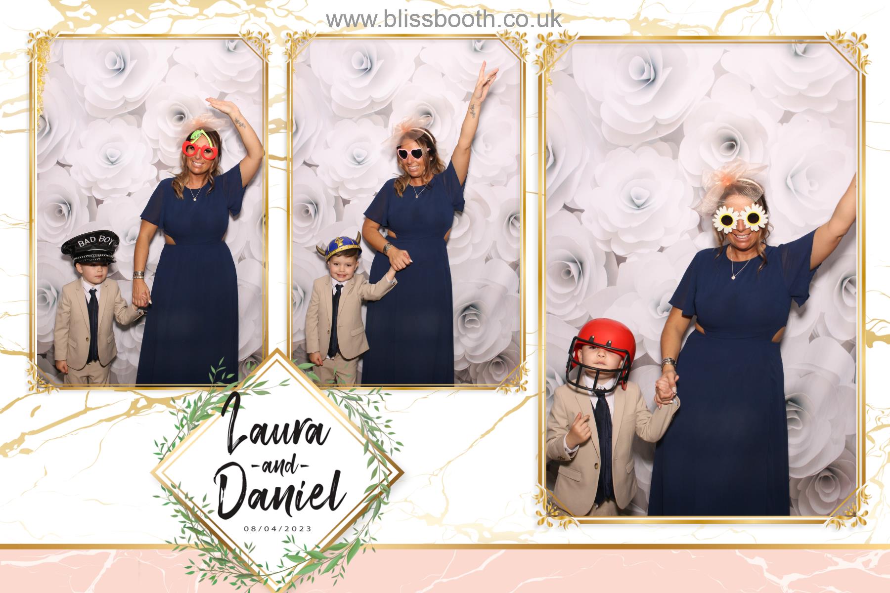 Daniel and Laura | View more photos from the event at gallery.blissbooth.co.uk/u/BlissBooth/Daniel-and-Laura