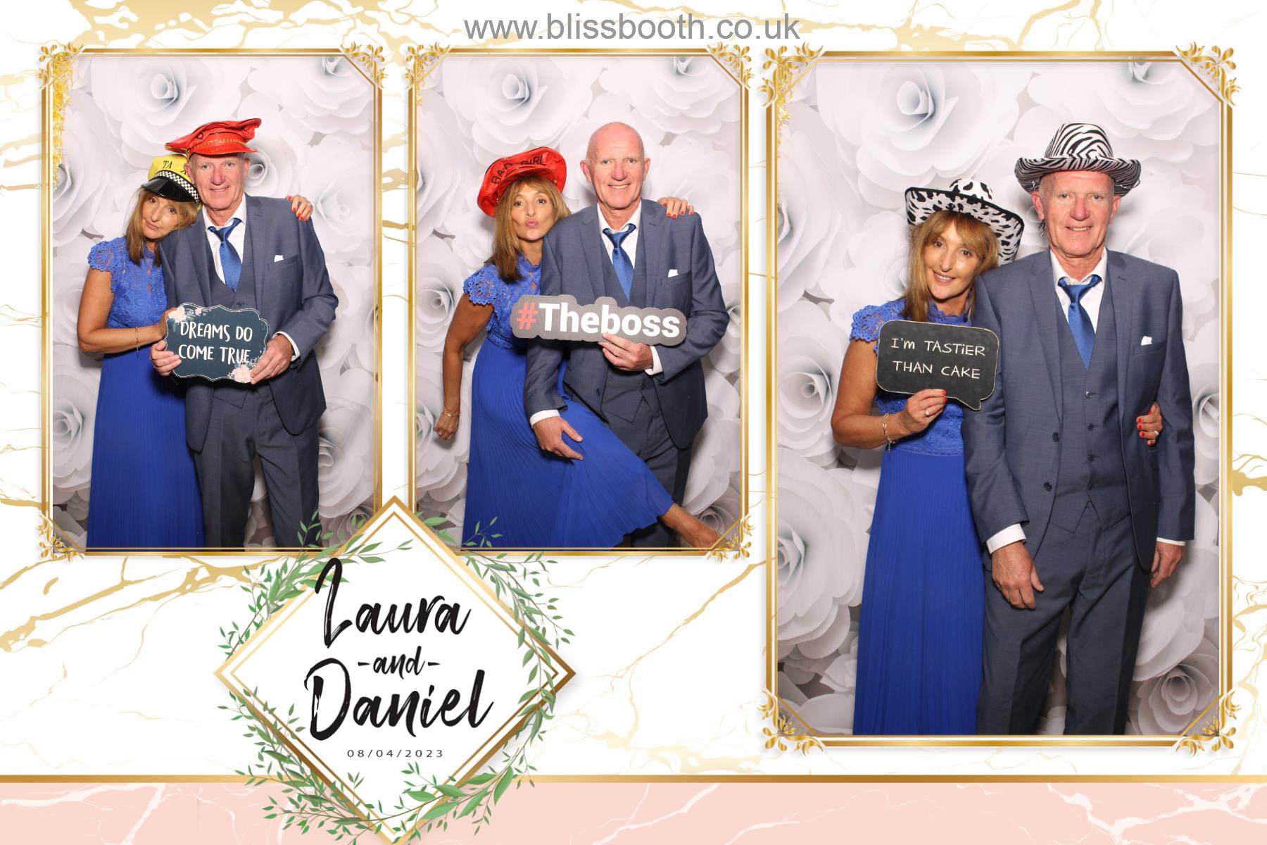 Daniel and Laura | View more photos from the event at gallery.blissbooth.co.uk/u/BlissBooth/Daniel-and-Laura