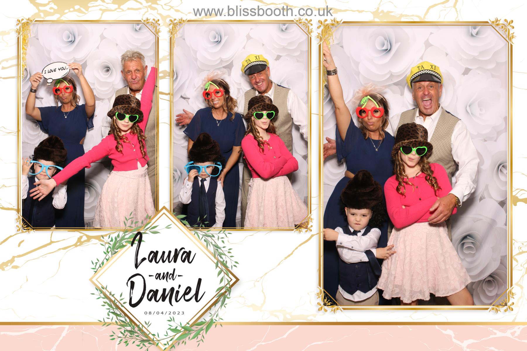 Daniel and Laura | View more photos from the event at gallery.blissbooth.co.uk/u/BlissBooth/Daniel-and-Laura