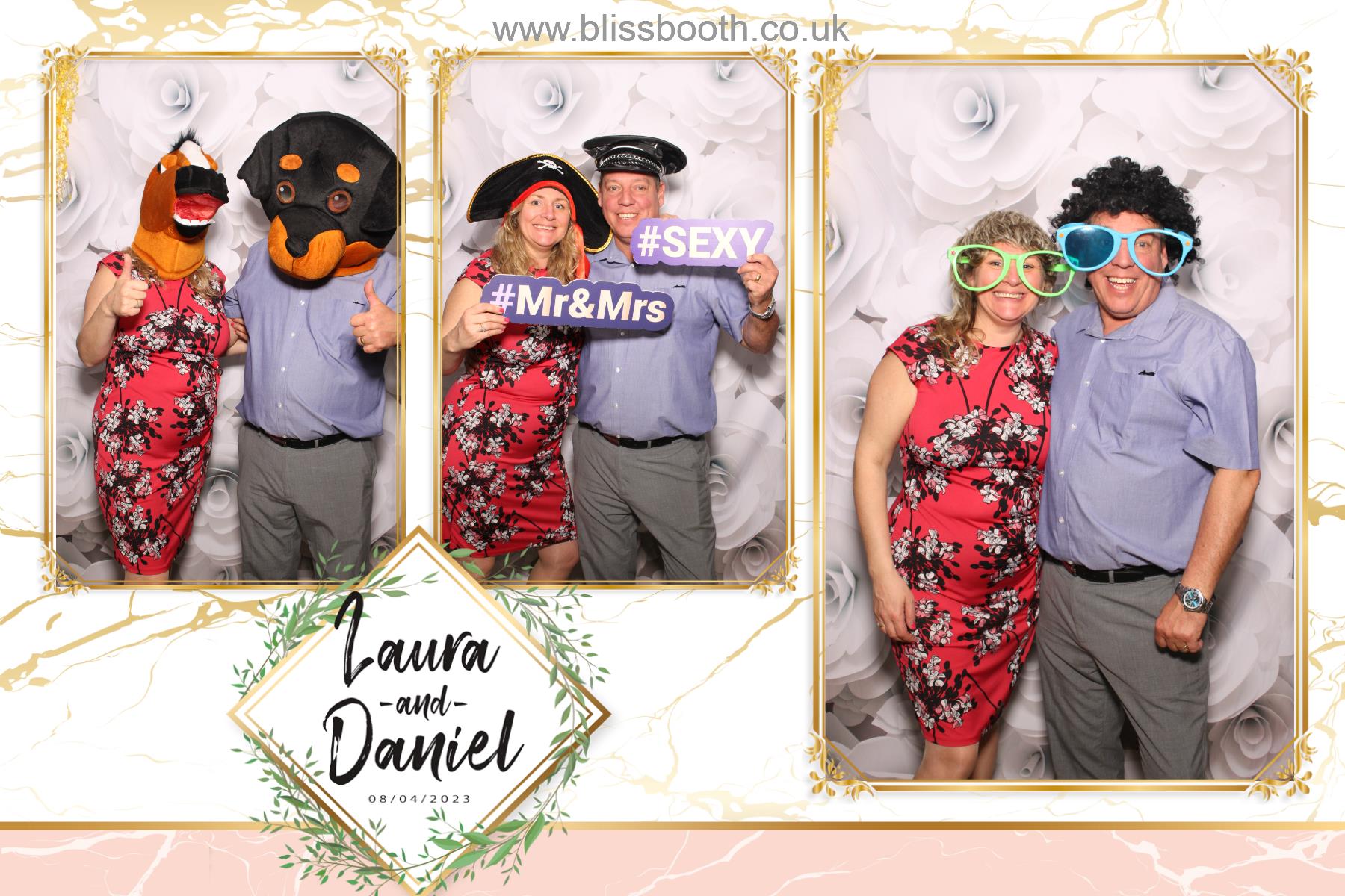 Daniel and Laura | View more photos from the event at gallery.blissbooth.co.uk/u/BlissBooth/Daniel-and-Laura
