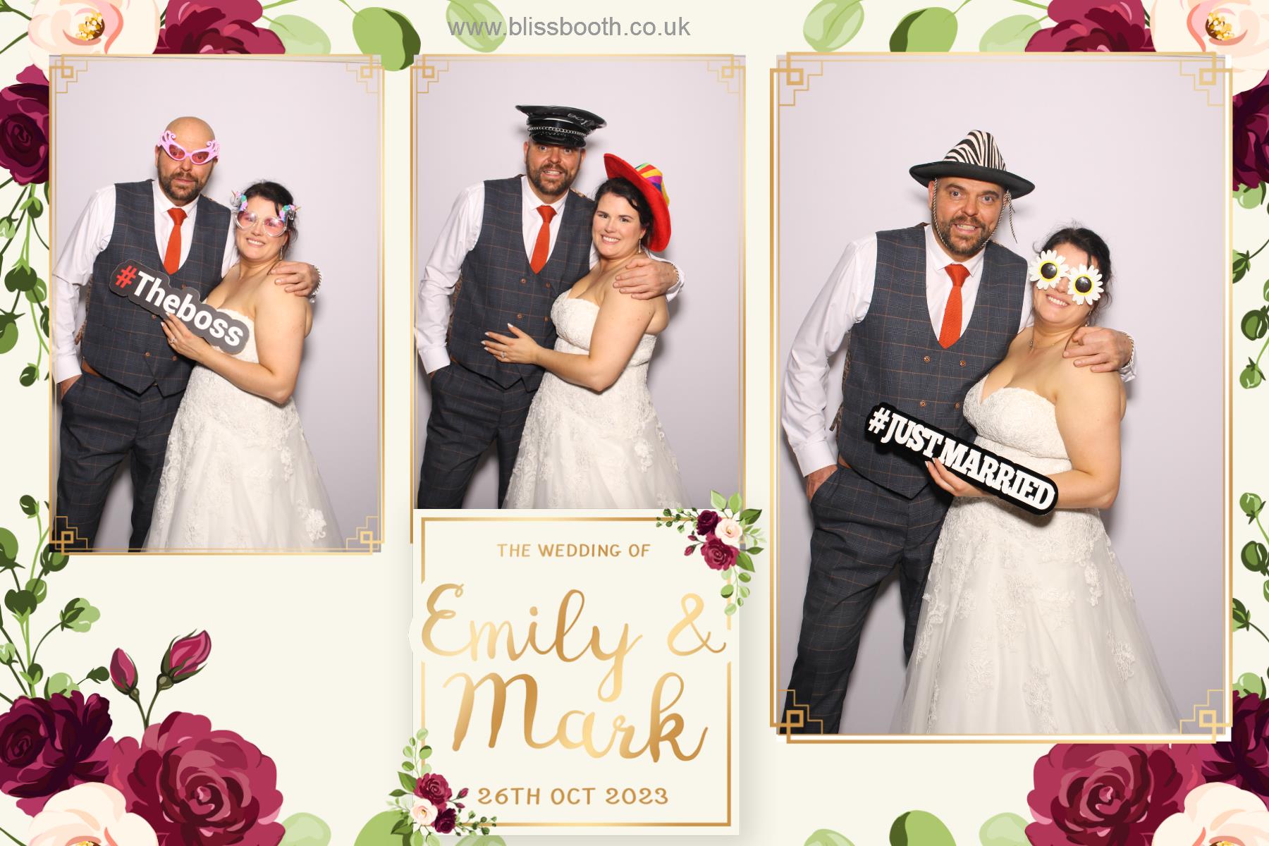 Emily and Mark | View more photos from the event at gallery.blissbooth.co.uk/u/BlissBooth/Emily-and-Mark