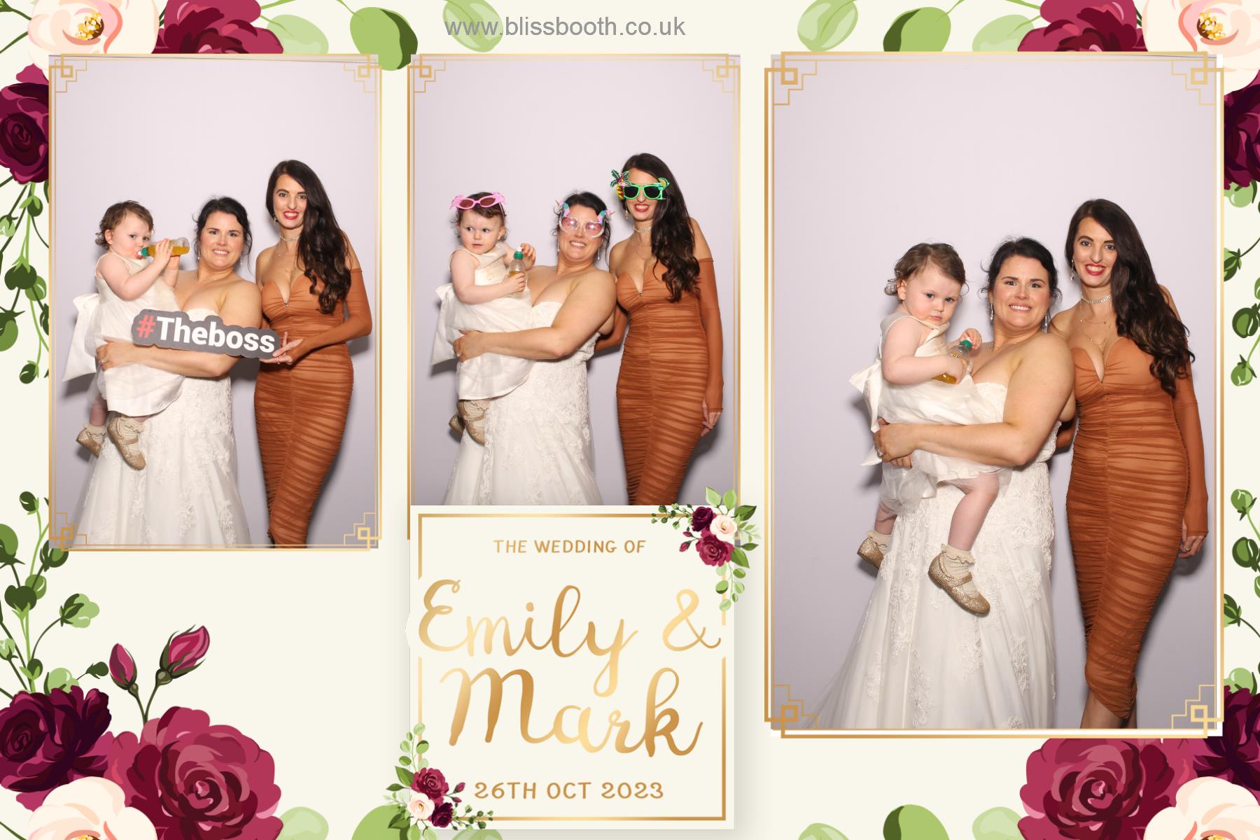Emily and Mark | View more photos from the event at gallery.blissbooth.co.uk/u/BlissBooth/Emily-and-Mark