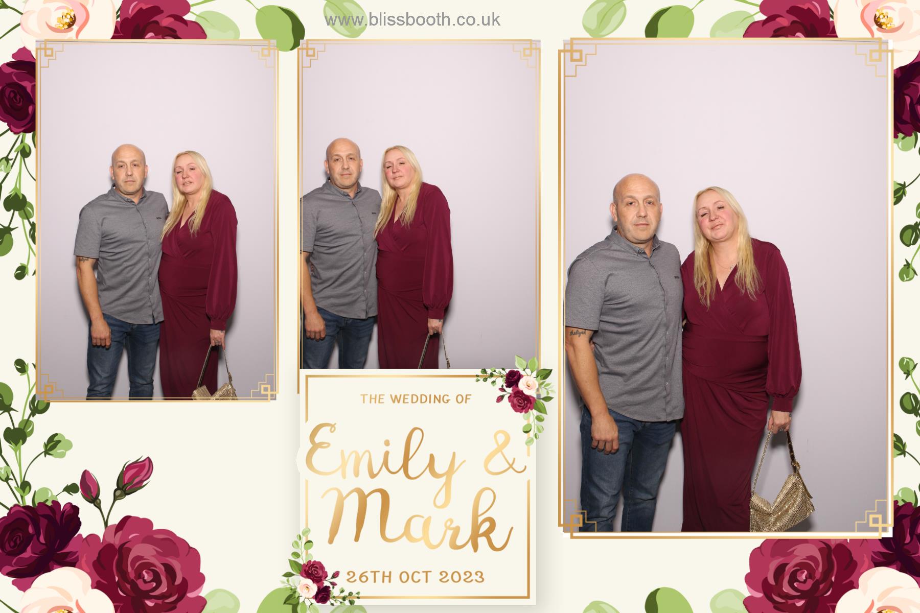 Emily and Mark | View more photos from the event at gallery.blissbooth.co.uk/u/BlissBooth/Emily-and-Mark