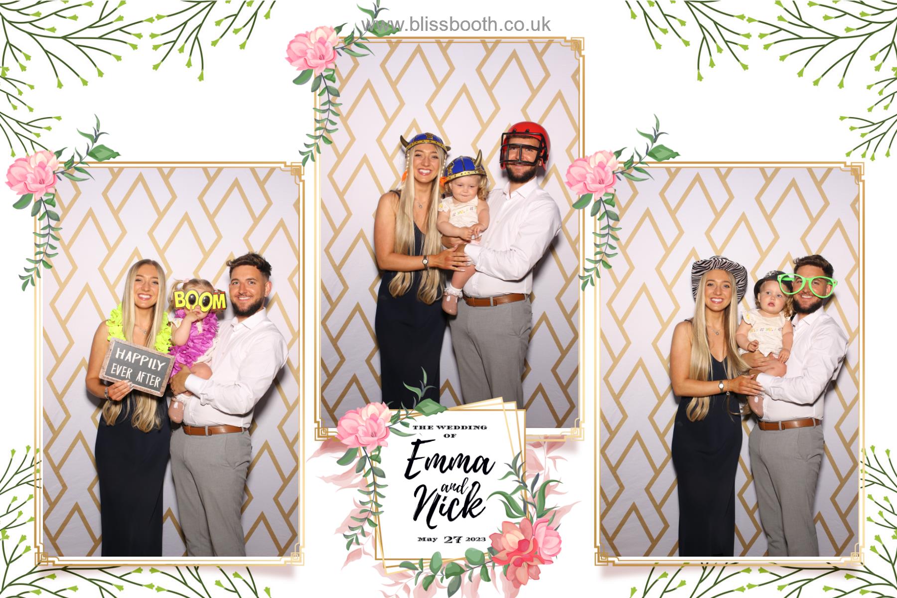 Emma and Nick | View more photos from the event at gallery.blissbooth.co.uk/u/BlissBooth/Emma-and-Nick