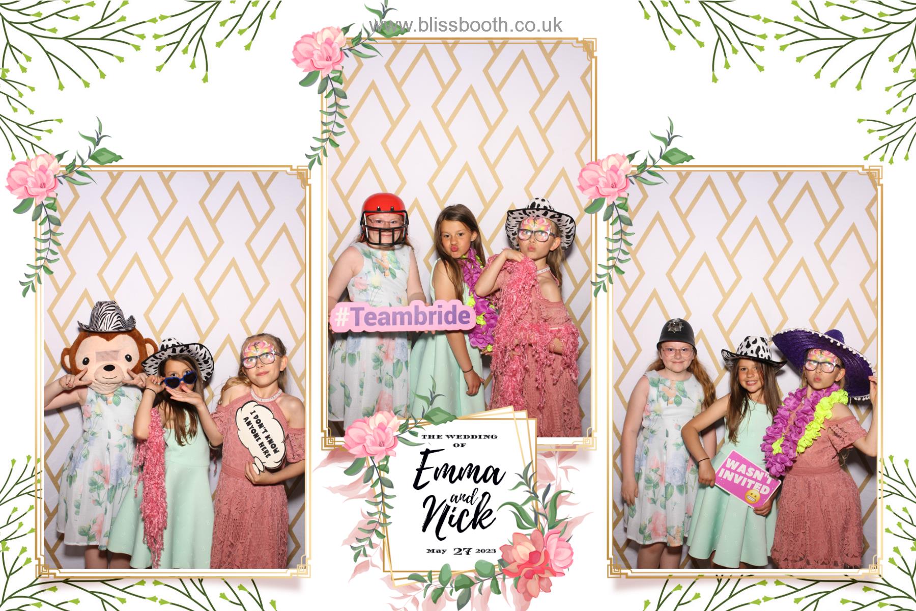 Emma and Nick | View more photos from the event at gallery.blissbooth.co.uk/u/BlissBooth/Emma-and-Nick