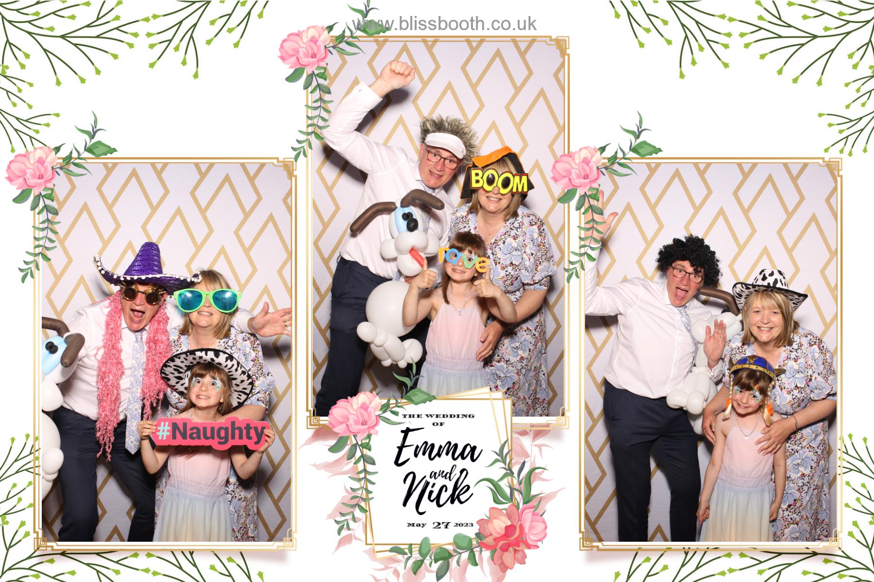 Emma and Nick | View more photos from the event at gallery.blissbooth.co.uk/u/BlissBooth/Emma-and-Nick