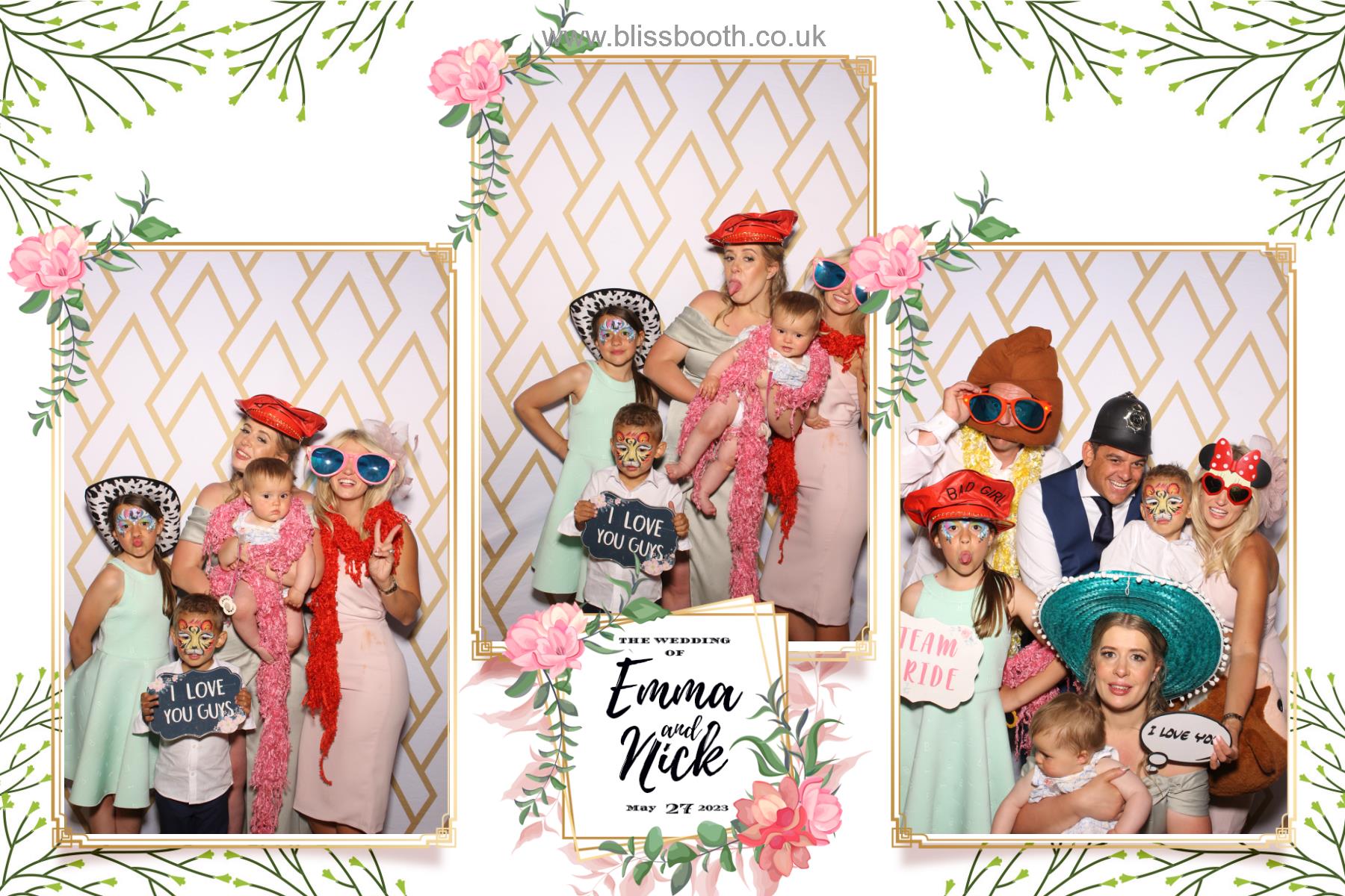 Emma and Nick | View more photos from the event at gallery.blissbooth.co.uk/u/BlissBooth/Emma-and-Nick