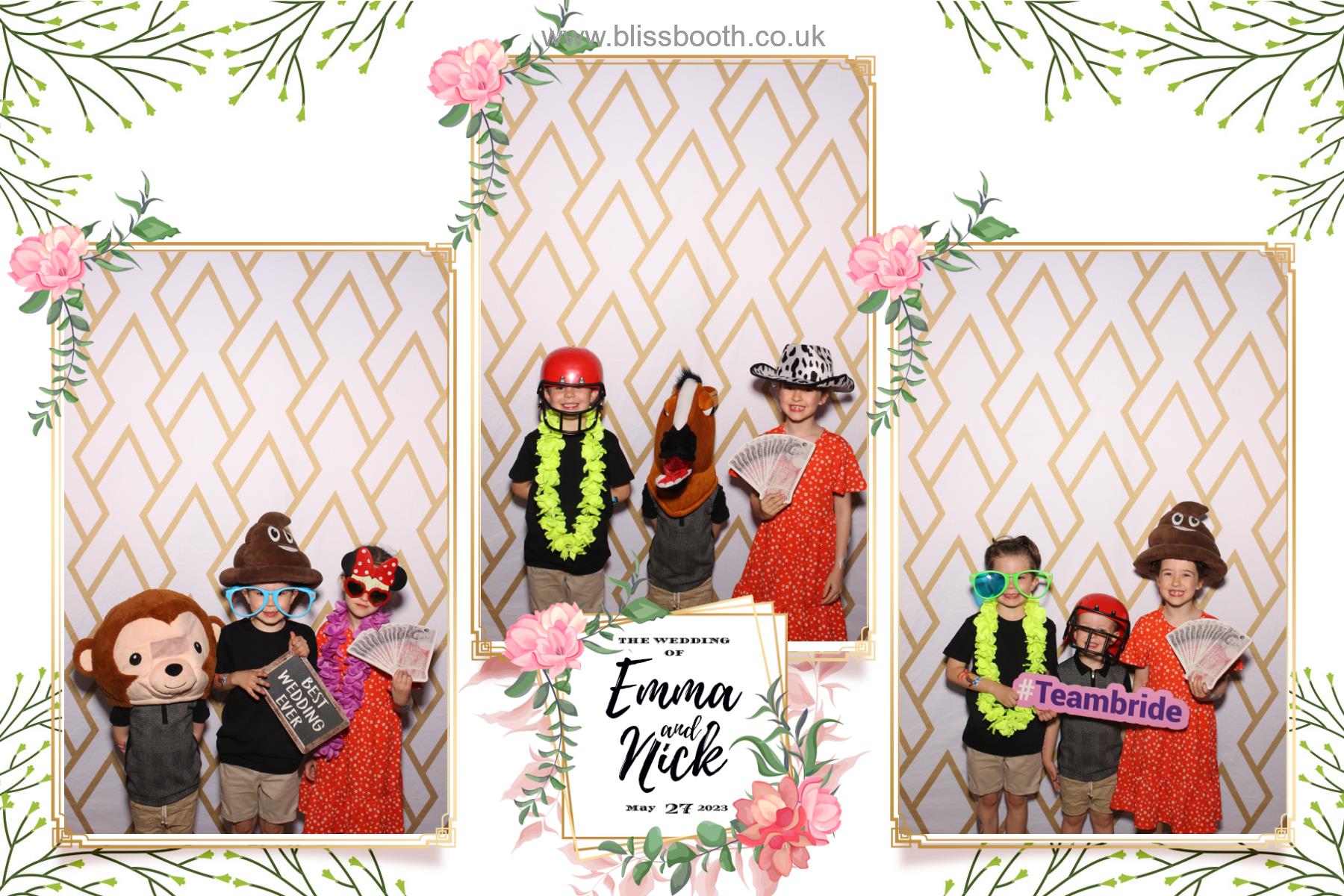 Emma and Nick | View more photos from the event at gallery.blissbooth.co.uk/u/BlissBooth/Emma-and-Nick