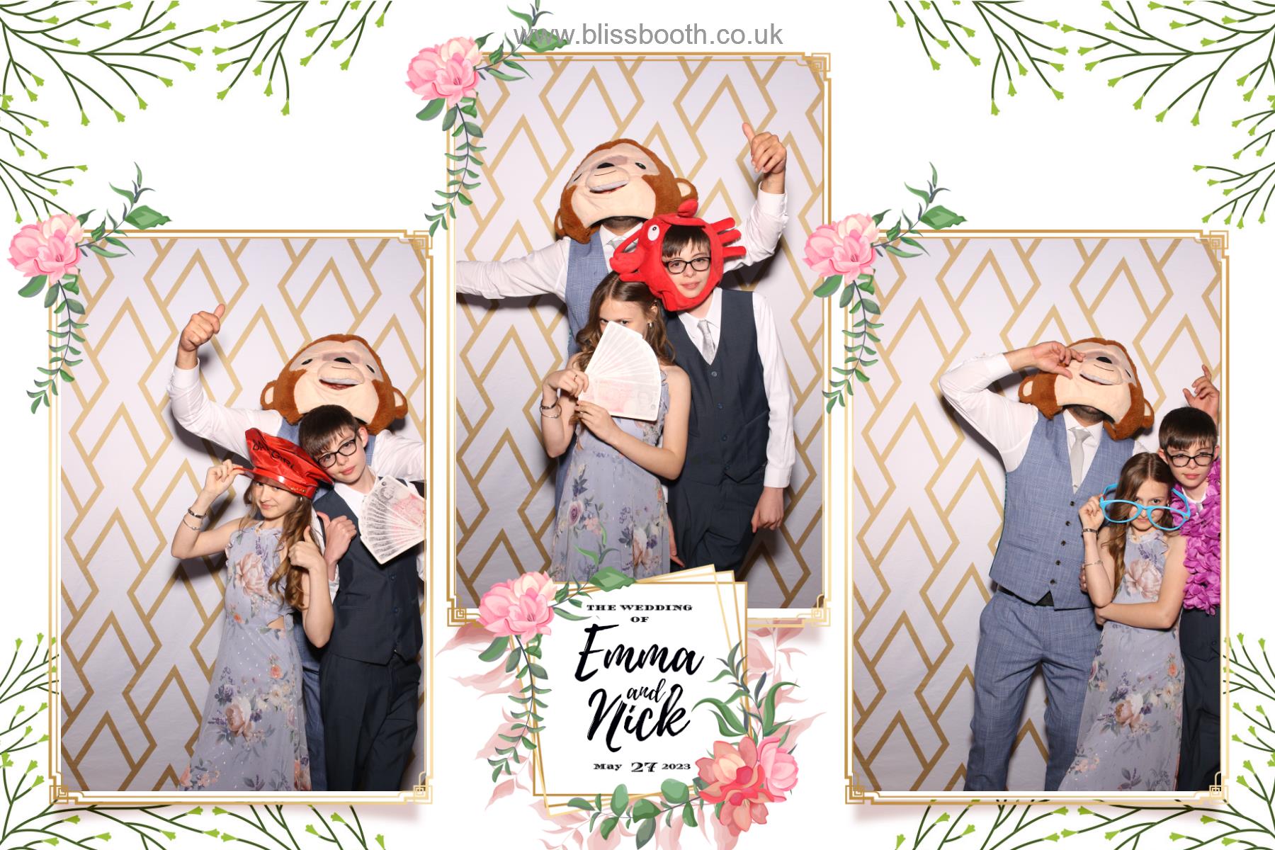 Emma and Nick | View more photos from the event at gallery.blissbooth.co.uk/u/BlissBooth/Emma-and-Nick