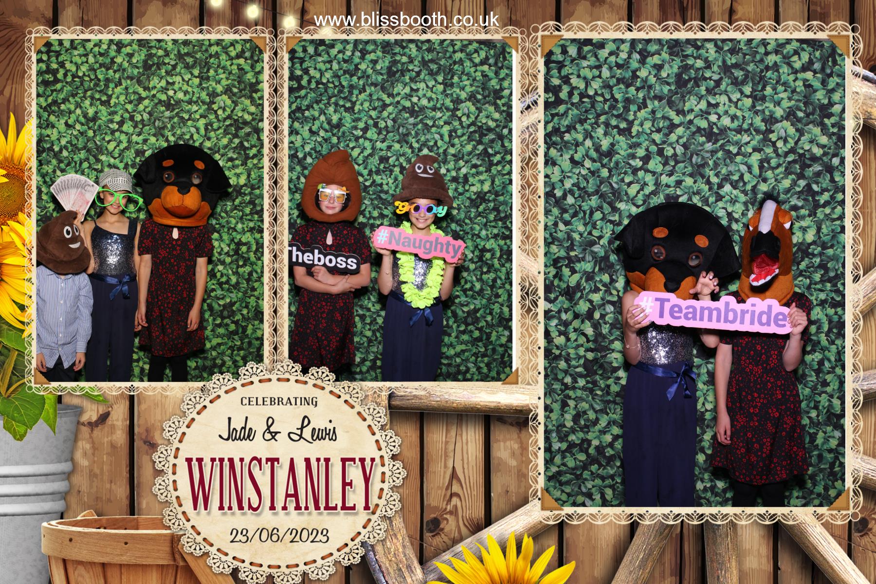 Jade and Lewis | View more photos from the event at gallery.blissbooth.co.uk/u/BlissBooth/Jade-and-Lewis