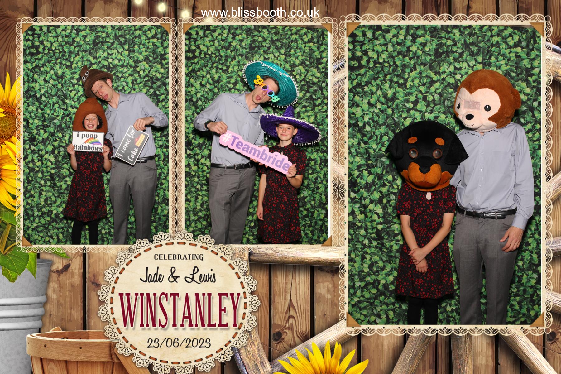 Jade and Lewis | View more photos from the event at gallery.blissbooth.co.uk/u/BlissBooth/Jade-and-Lewis