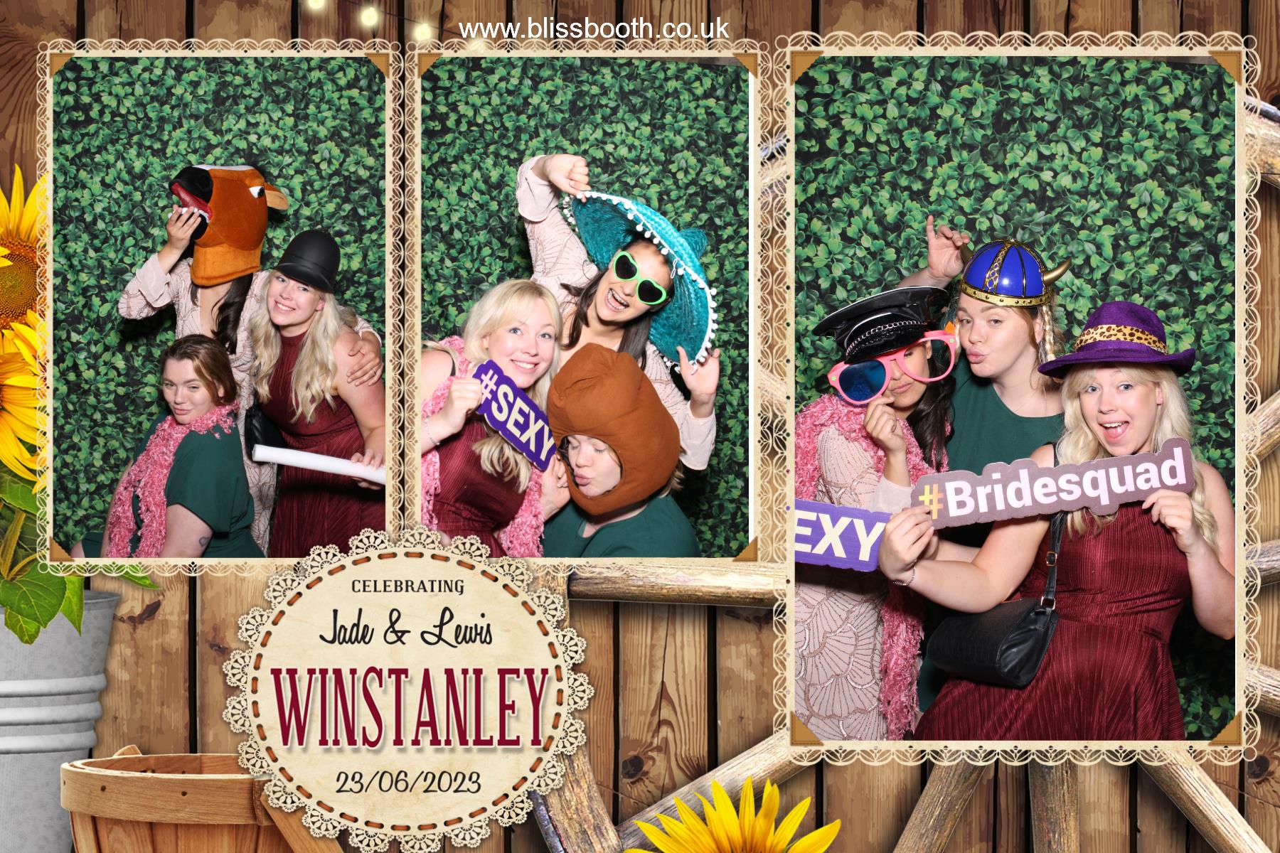 Jade and Lewis | View more photos from the event at gallery.blissbooth.co.uk/u/BlissBooth/Jade-and-Lewis