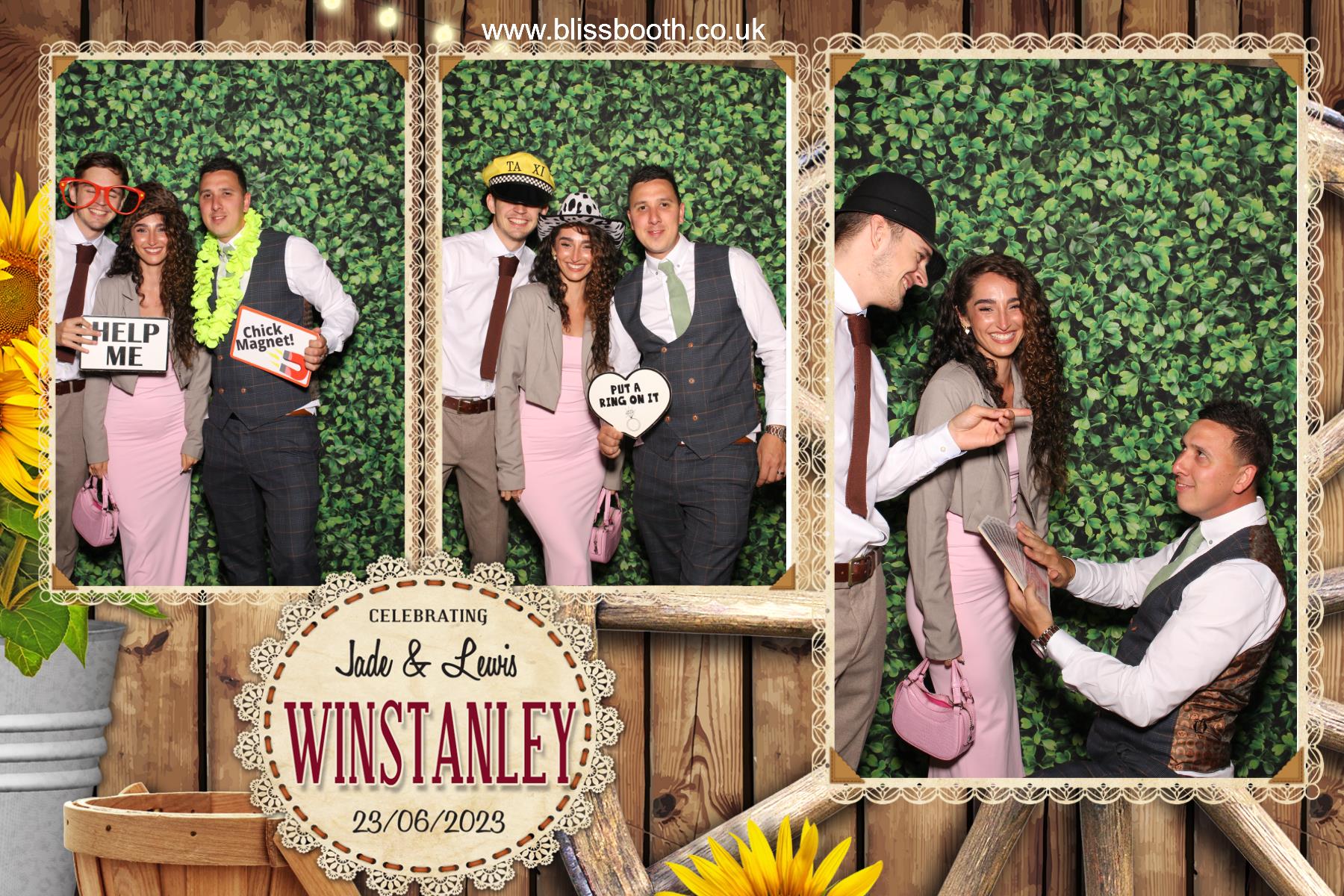 Jade and Lewis | View more photos from the event at gallery.blissbooth.co.uk/u/BlissBooth/Jade-and-Lewis