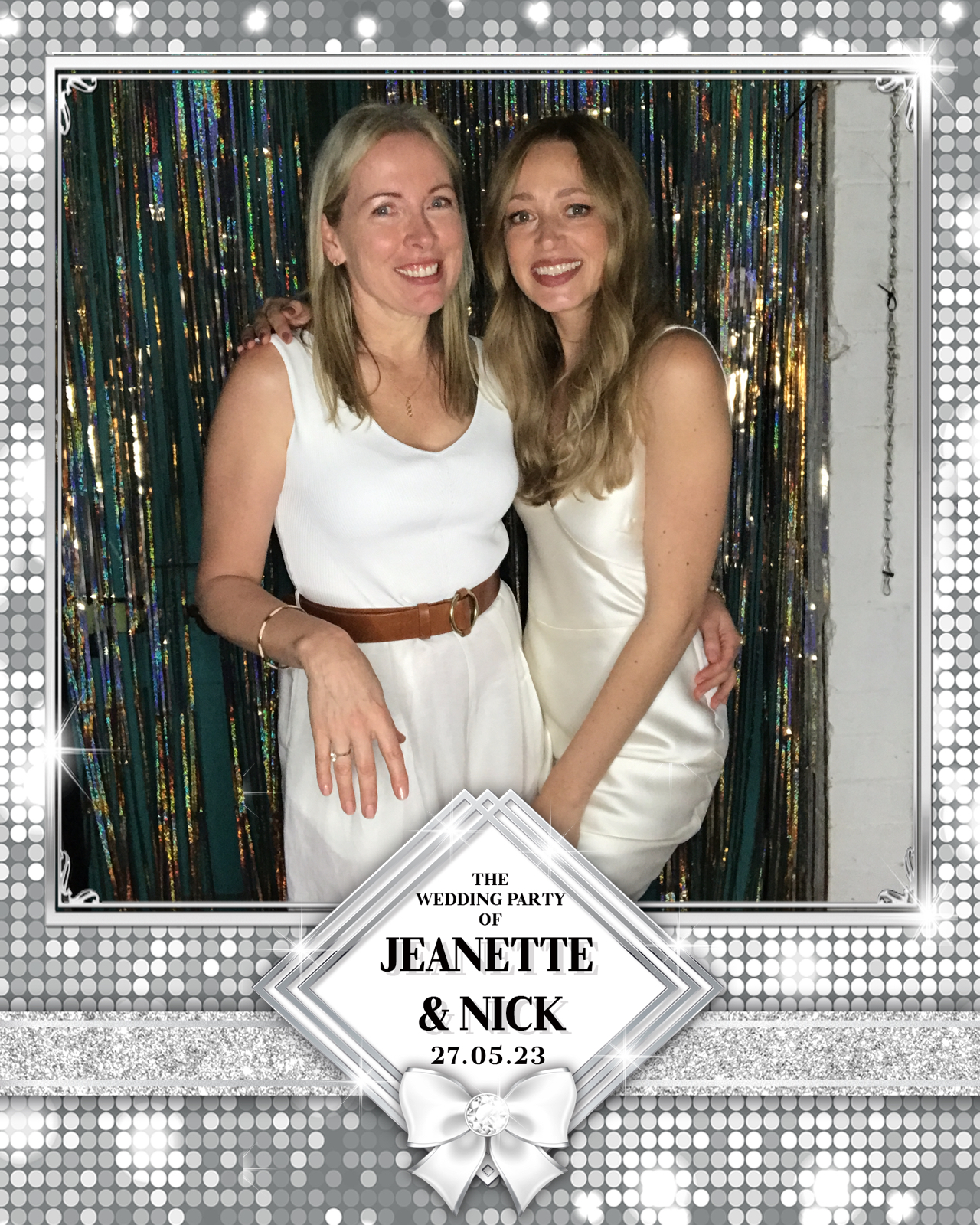 Jeanette and Nick | View more photos from the event at gallery.blissbooth.co.uk/u/BlissBooth/Jeanette-and-Nick