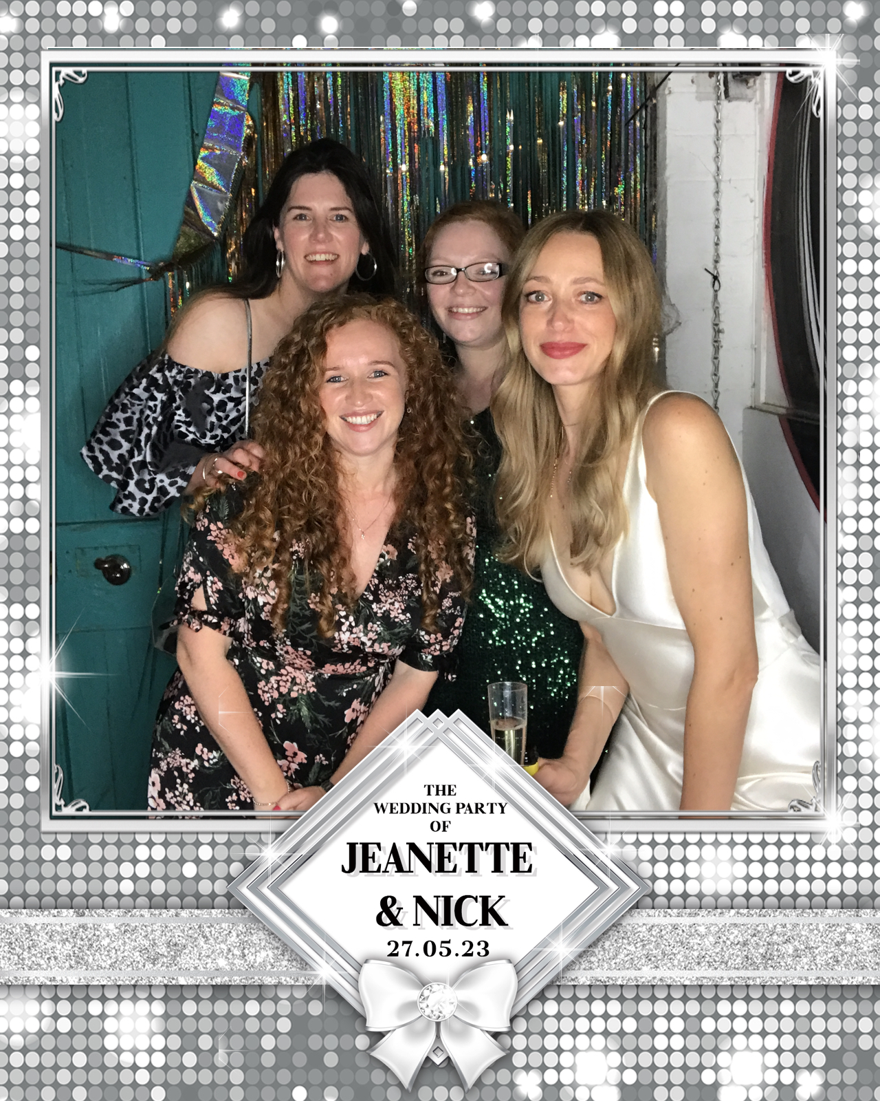 Jeanette and Nick | View more photos from the event at gallery.blissbooth.co.uk/u/BlissBooth/Jeanette-and-Nick