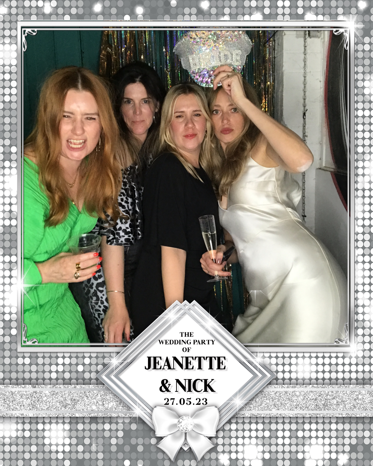 Jeanette and Nick | View more photos from the event at gallery.blissbooth.co.uk/u/BlissBooth/Jeanette-and-Nick