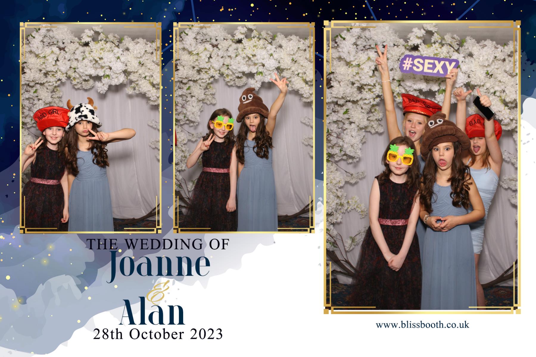 Joanne and Alan | View more photos from the event at gallery.blissbooth.co.uk/u/BlissBooth/Joanne-and-Alan