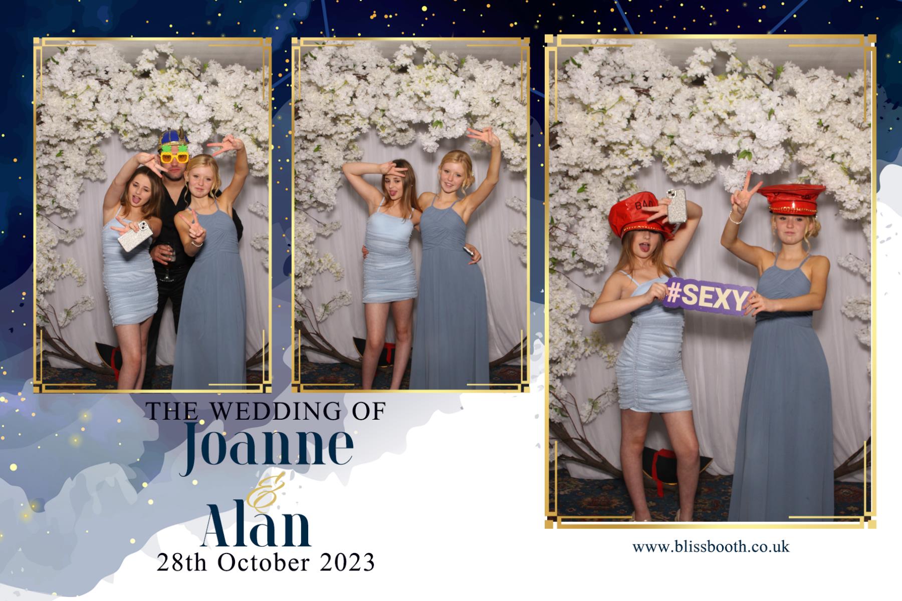 Joanne and Alan | View more photos from the event at gallery.blissbooth.co.uk/u/BlissBooth/Joanne-and-Alan