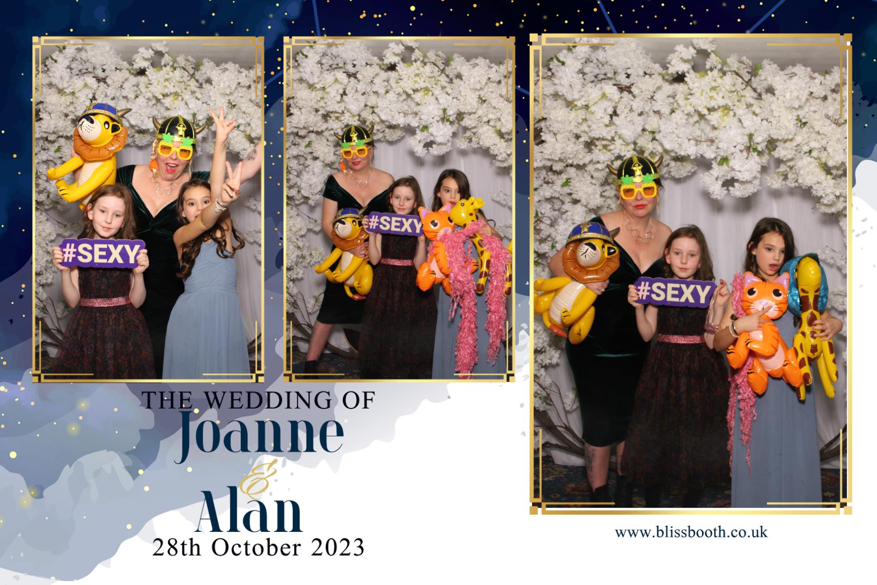 Joanne and Alan | View more photos from the event at gallery.blissbooth.co.uk/u/BlissBooth/Joanne-and-Alan